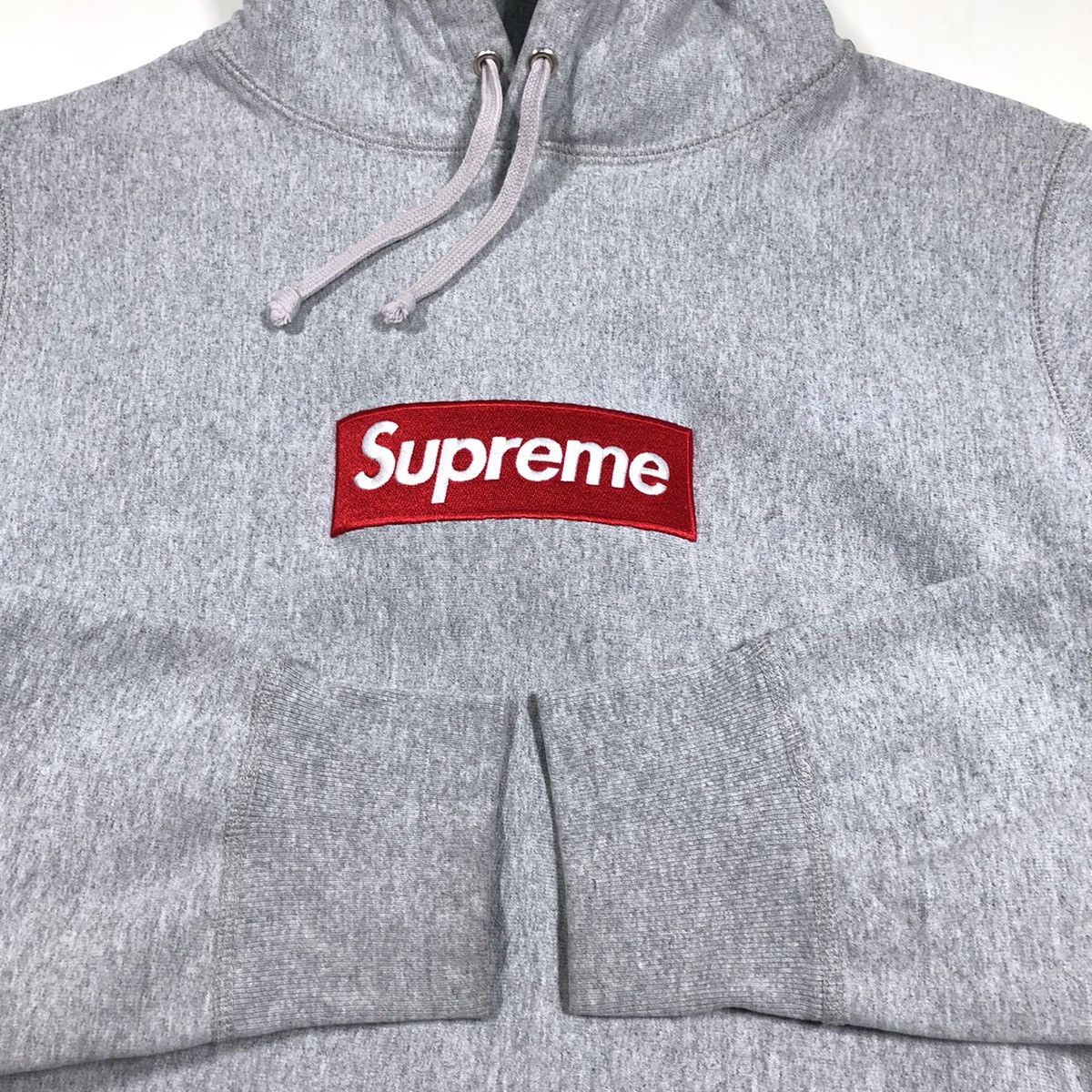 Supreme FW13 Supreme Box Logo Heather Grey Hoodie Size US S / EU 44-46 / 1 - 4 Thumbnail