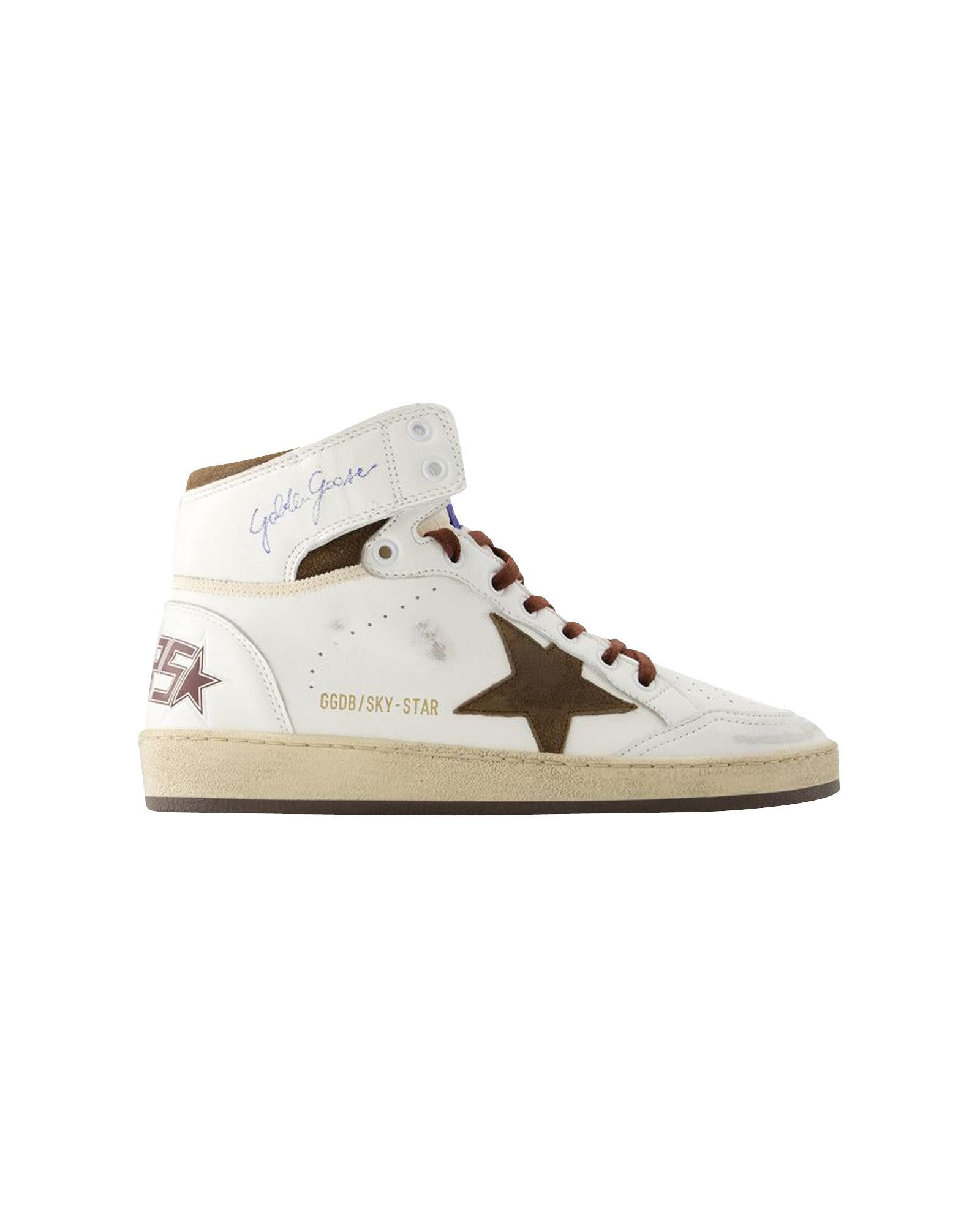 image of Golden Goose Sky Star Leather Sneakers in White, Men's (Size 8)