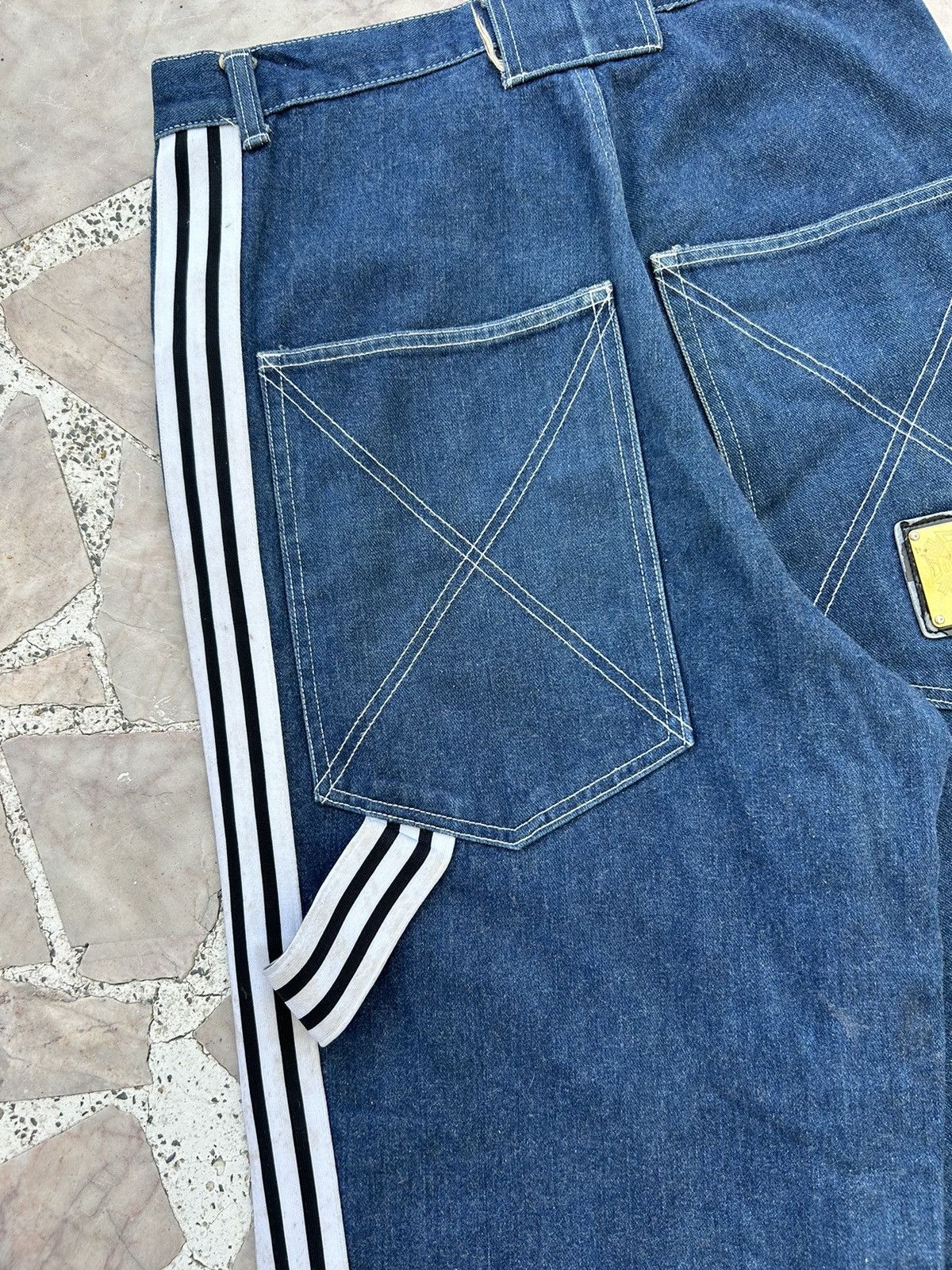 Dogtown Dogtown y2k carpenter white stripes jorts denim Size US 30 / EU 46 - 11 Thumbnail