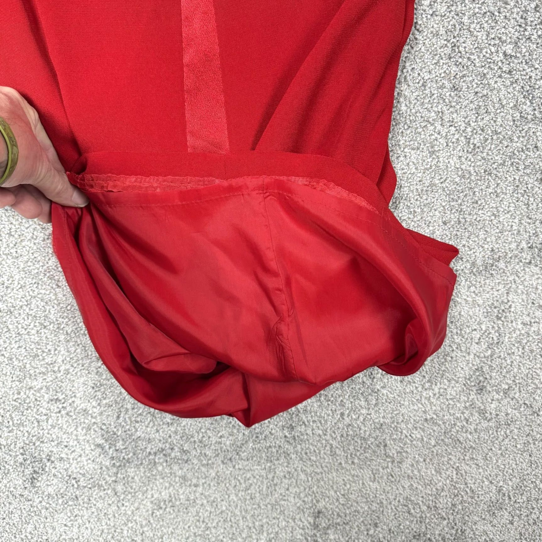 Vintage VINTAGE Hannah Hardy Dress Shirt Women 8 Red Sleeveless Cocktail Party/Wedding/Valentines Satin Center Front Panel Size M / US 6-8 / IT 42-44 - 6 Thumbnail