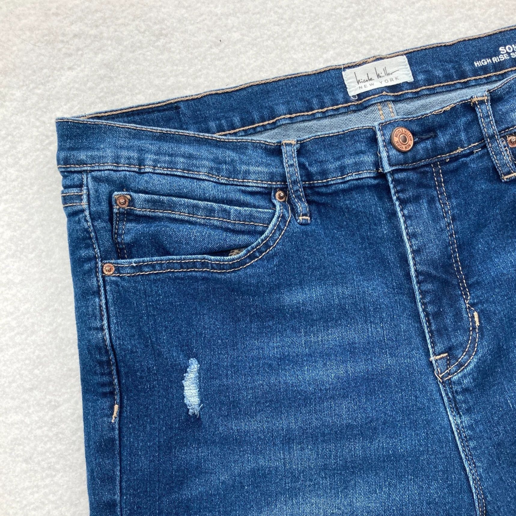 Nicole Miller Nicole Miller Soho Skinny Crop Jeans Womens 8 Blue Stretch Denim Distressed City Size 30" / US 8 / IT 44 - 3 Thumbnail