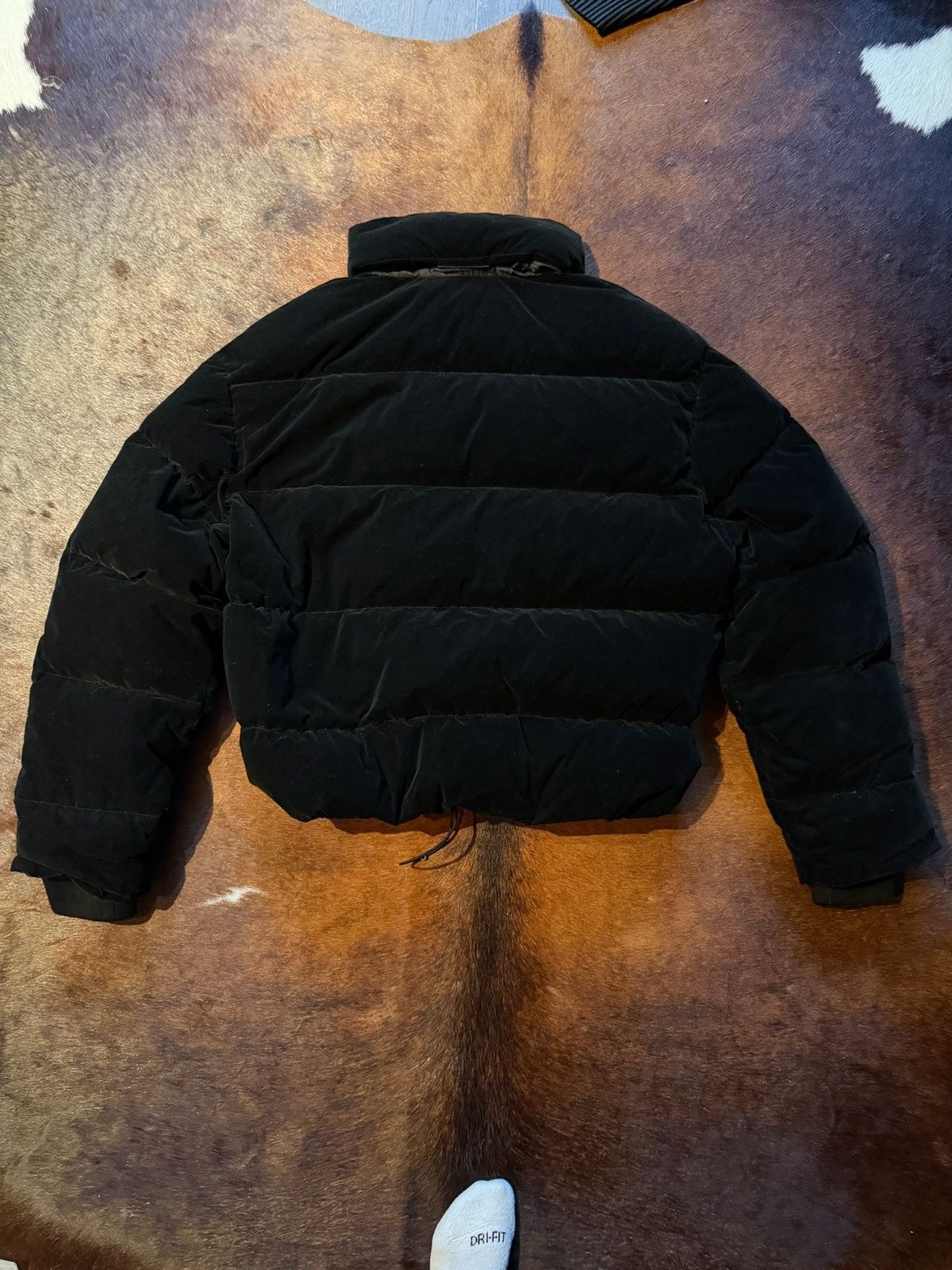Prada Velvet puffer jacket Size US M / EU 48-50 / 2 - 25 Thumbnail