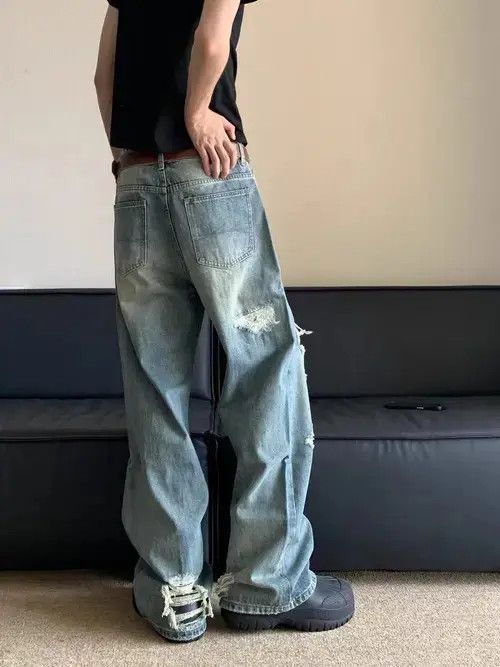 Jean High street vintage ripped and blasted straight baggy jeans Size US 33 - 8 Thumbnail