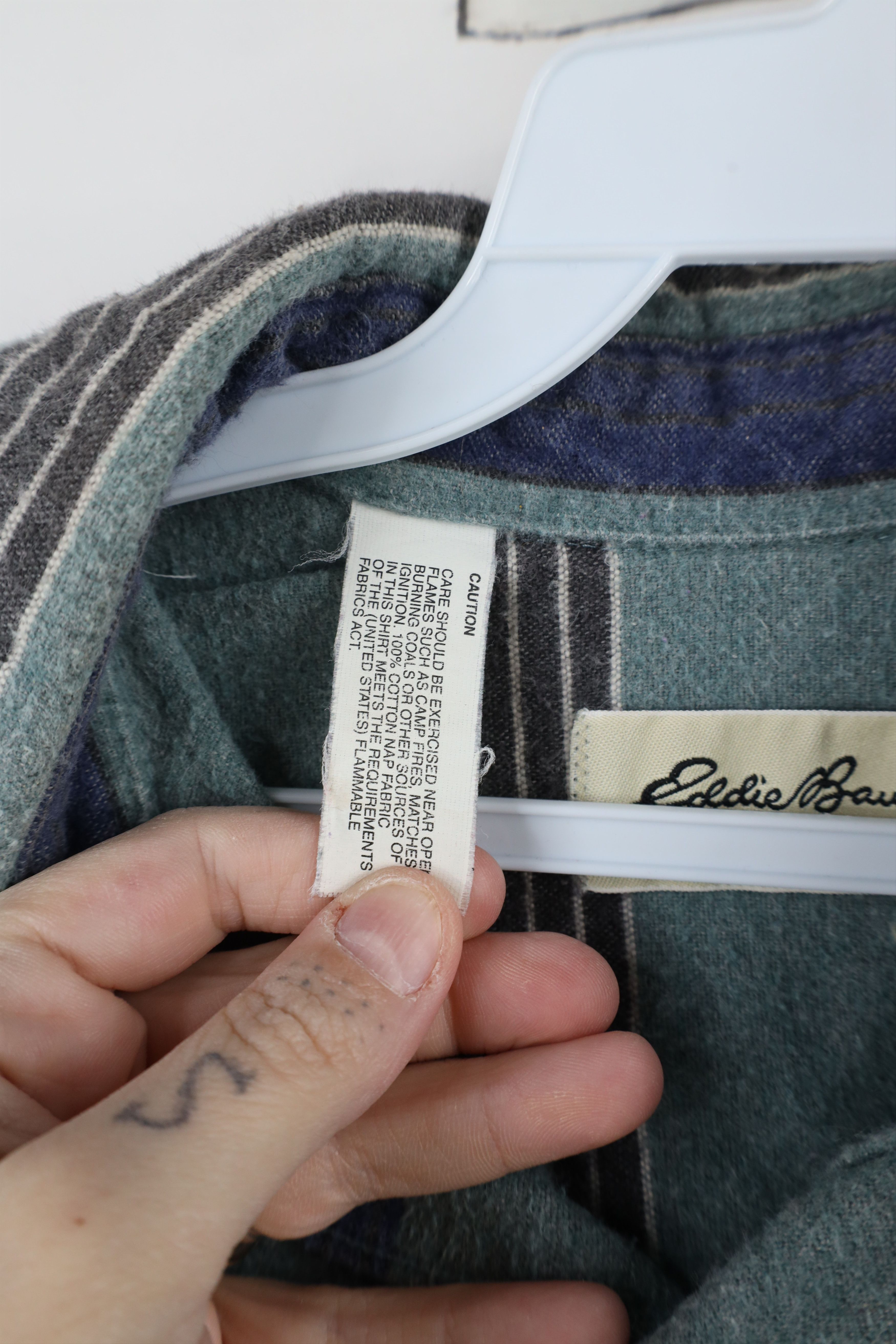 Eddie Bauer × Vintage Vintage 90s Eddie Bauer Chamois Cloth Button Shirt USA Size US S / EU 44-46 / 1 - 6 Thumbnail