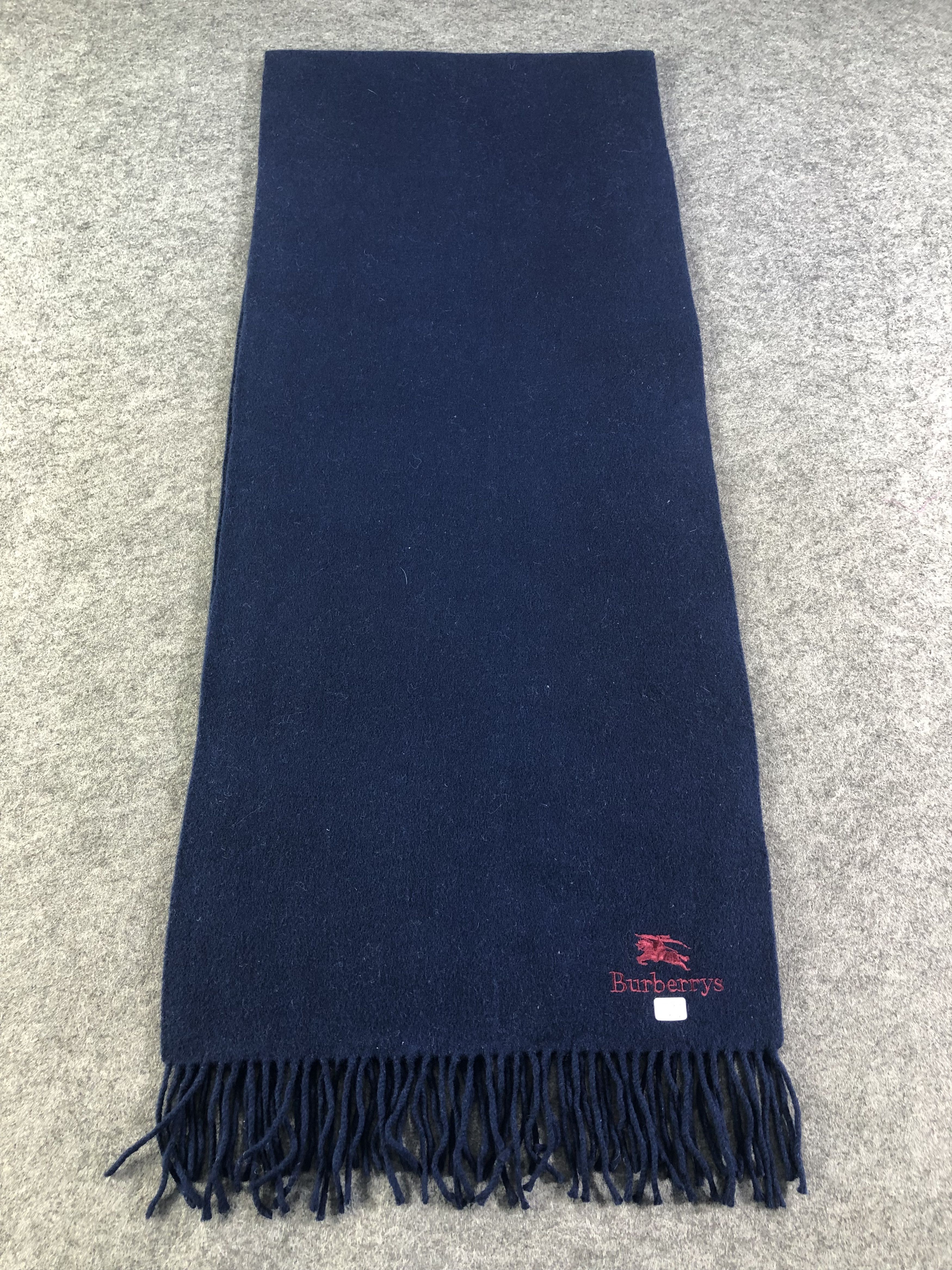 Burberry Burberrys Lambswool Scarf / Muffler / Neckwear Size ONE SIZE - 3 Thumbnail