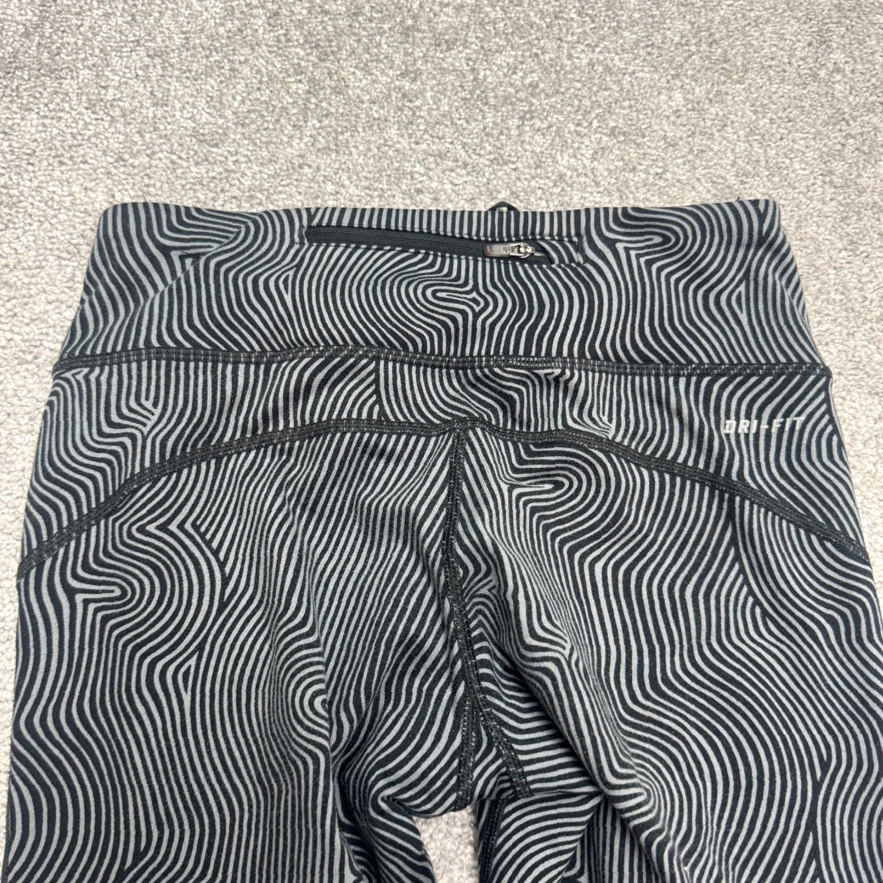 Nike Nike Dri-FIT Leggings Women's XS Black Geometric Contour Print Ankle Zip Activewear Compression Size 26" / US 2 / IT 38 - 5 Thumbnail