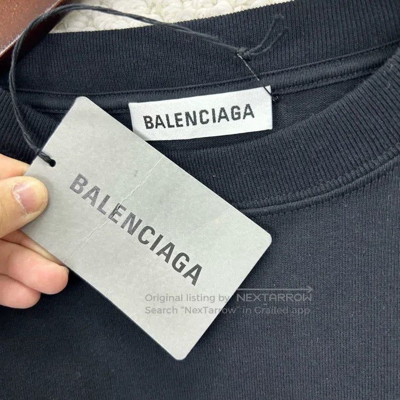 Balenciaga Balenciaga Crew Short Sleeve Size US M / EU 48-50 / 2 - 3 Thumbnail