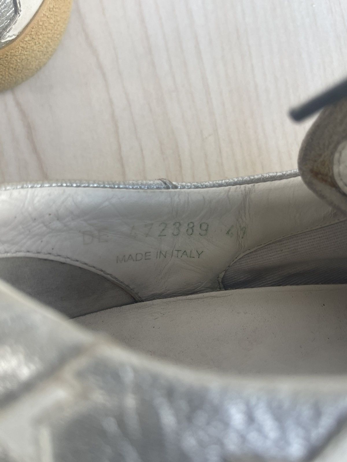 Saint Laurent Paris SAINT LAURENT WHITE AND SILVER STARS SNEAKERS Size US 8 / EU 41 - 10 Thumbnail