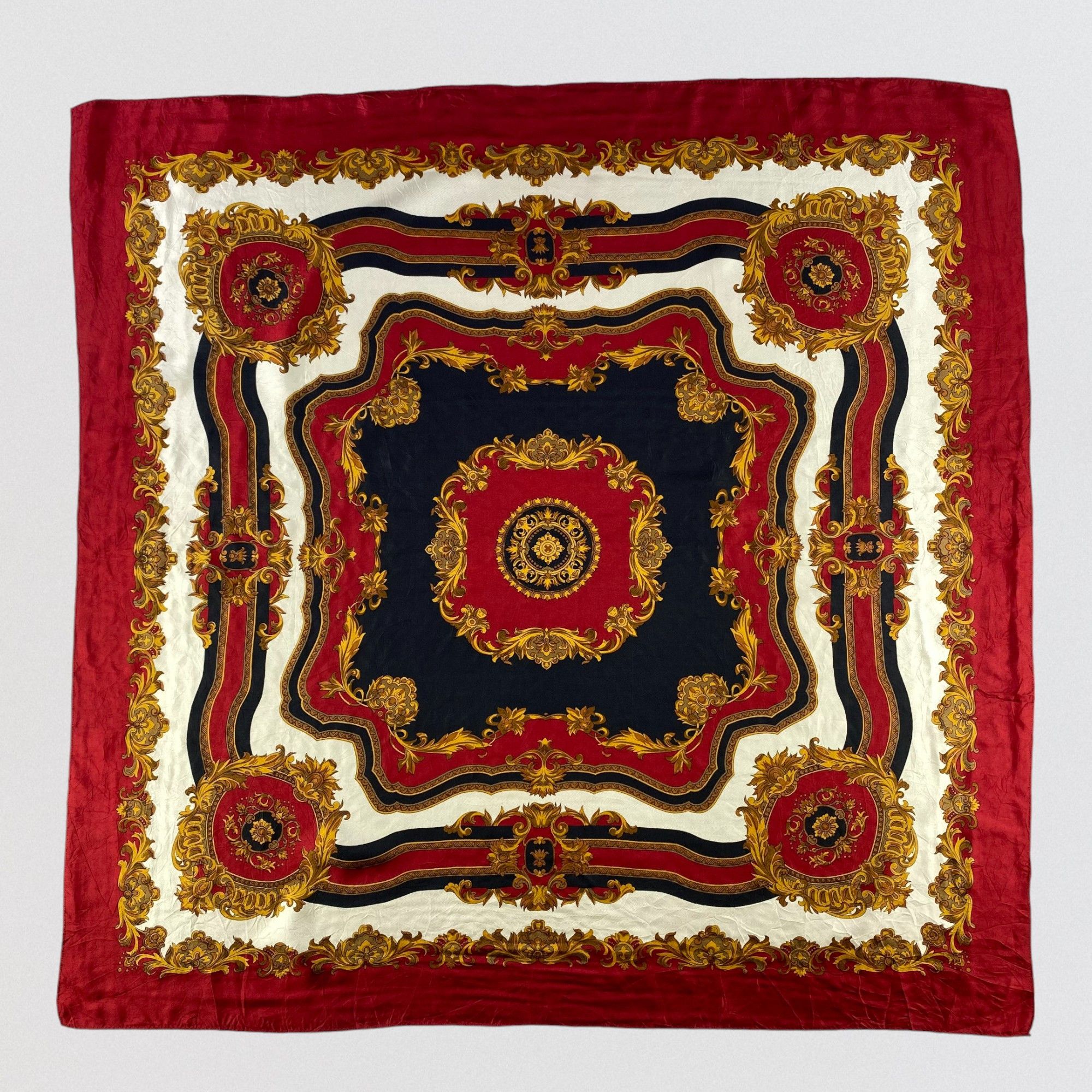 Japanese Brand × Vintage Vintage Italian Silk Scarf Hand Rolled Floral SS055 Size ONE SIZE - 1 Thumbnail