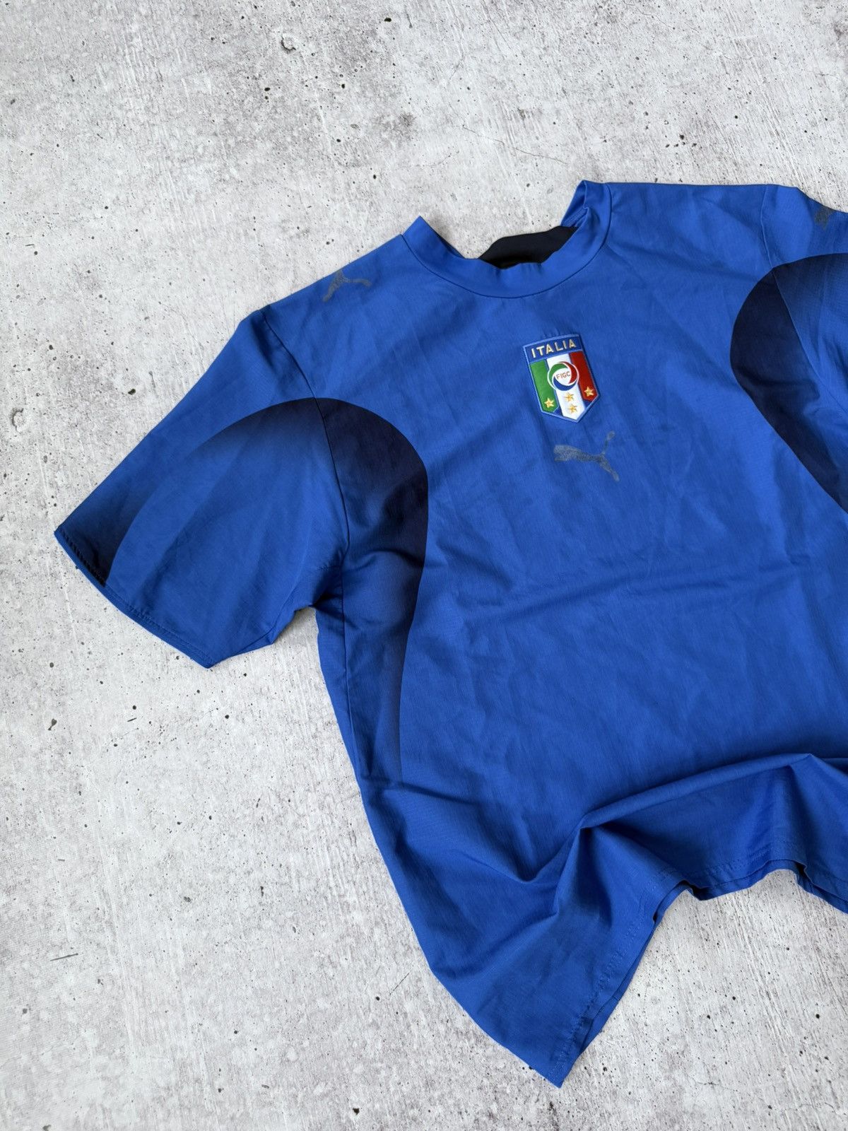 Neil Barrett × Puma Puma Italy Neil Barrett 2006 Vintage World Cup Jersey Size US M / EU 48-50 / 2 - 4 Thumbnail