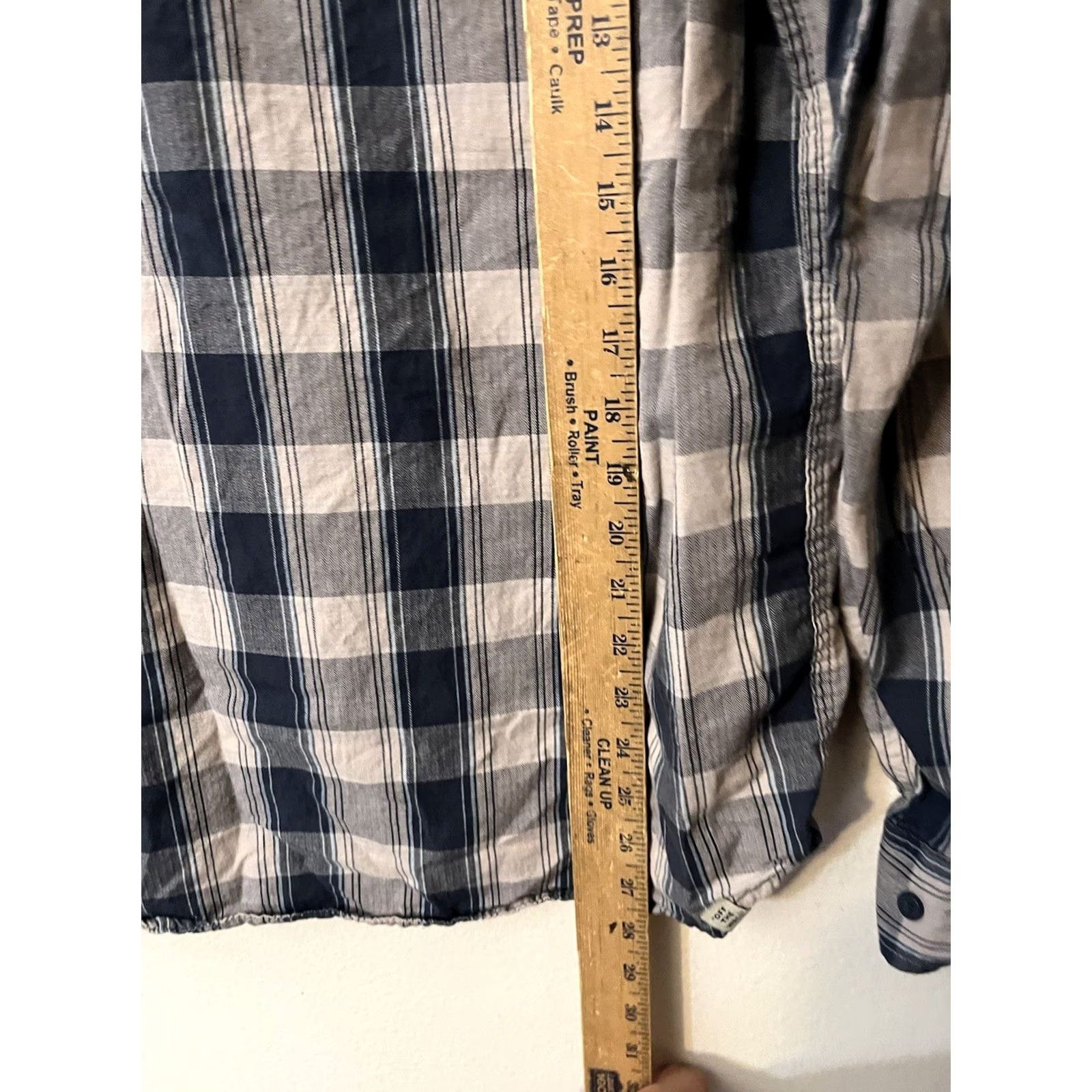 Vans VANS Shirt Mens Small Blue Plaid Long Sleeve Button Down Off The Wall Shirts Mens Small Blue Plaid Long Sleeve Button Up Off The Wall Size US S / EU 44-46 / 1 - 4 Thumbnail