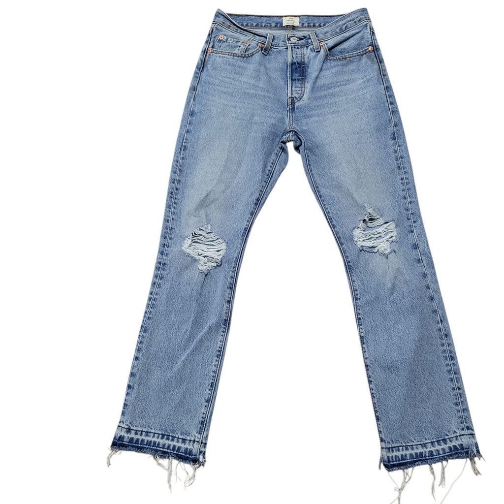 Levi's Levi's 501 Original Distressed Button-Fly Frayed Jean 28/30 Size 28" / US 6 / IT 42 - 2 Thumbnail