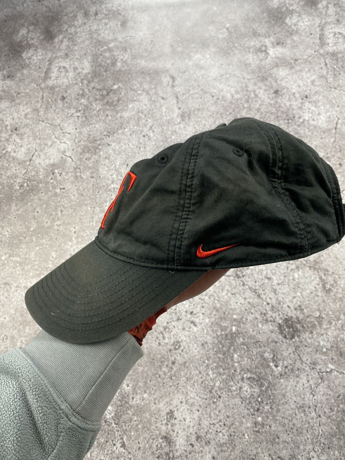 Nike × Vintage Vintage Mans Nike RF Roger Federer Y2K Faded Cap Hat Size ONE SIZE - 4 Thumbnail