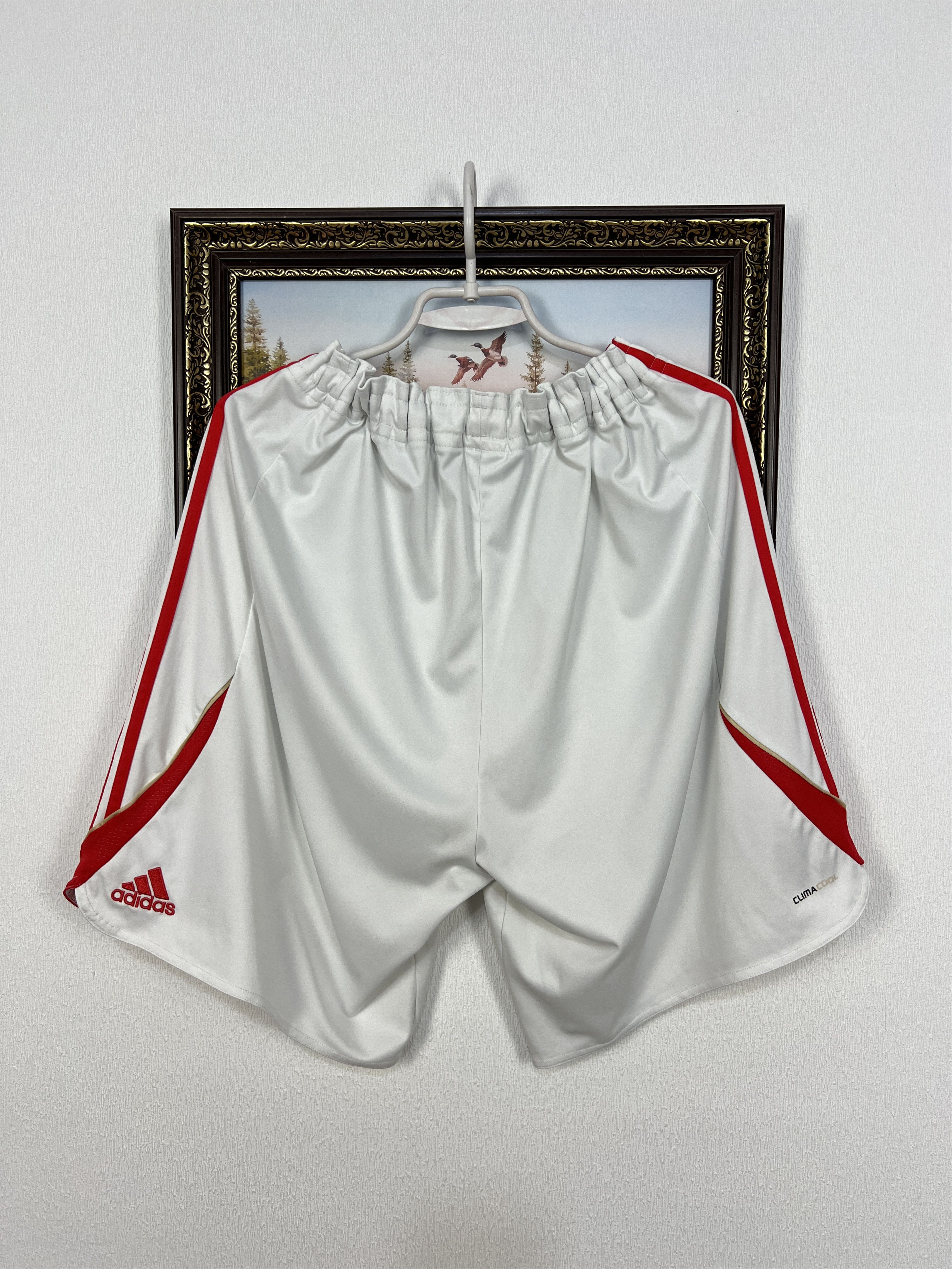 Adidas Vintage Adidas Benfica Football White Shorts Soccer 2XL Size US 38 / EU 54 - 11 Thumbnail