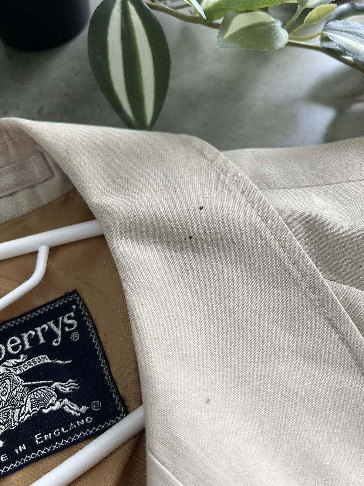 Burberry × Vintage Burberry Vintage trench coat unisex Size US L / EU 52-54 / 3 - 5 Thumbnail