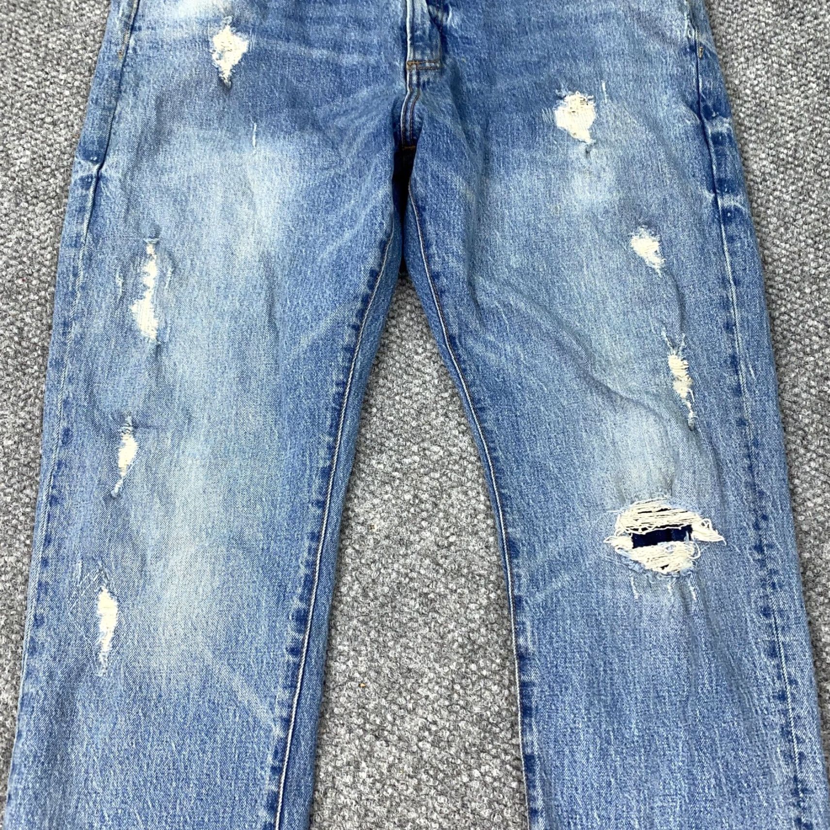 Gap GAP Cone Denim Jeans Mens 38x30 Blue Slim Straight Light Destroyed Distressed 5-Pocket Zip Fly Mens 38 Regular Inseam 30 Leather Patch (GAP 1969) Size US 38 / EU 54 - 3 Thumbnail