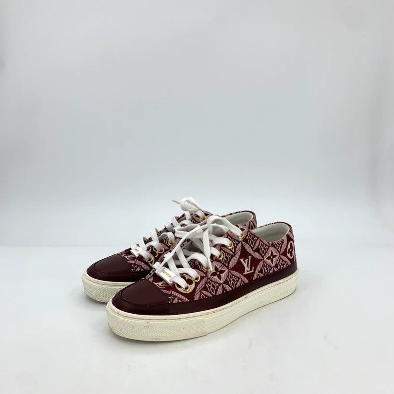 Louis Vuitton Louis Vuitton Dark red logo presbyopic print lace-up casua Size US 5.5 / IT 35.5 - 1 Thumbnail