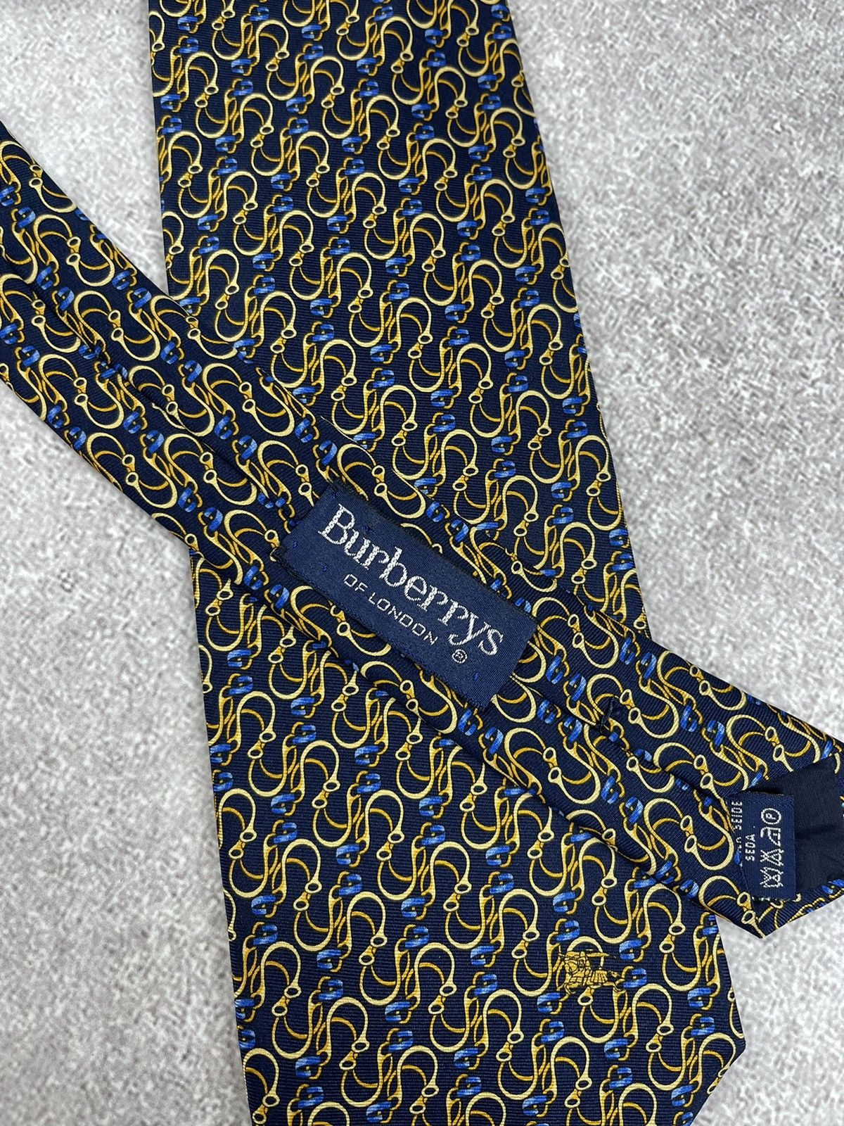 Burberry × Vintage Vintage Burberry Printed Silk Tie Size ONE SIZE - 5 Thumbnail