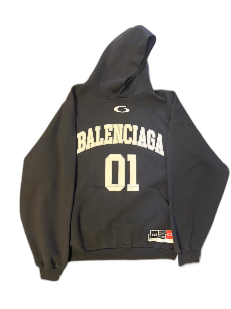 【25SS】BALENCIAGA NEW YEAR SERIES 25 ジップ ロゴ フーディ New Balenciaga Back Hoodie Medium Fit in Black | Balenciaga US