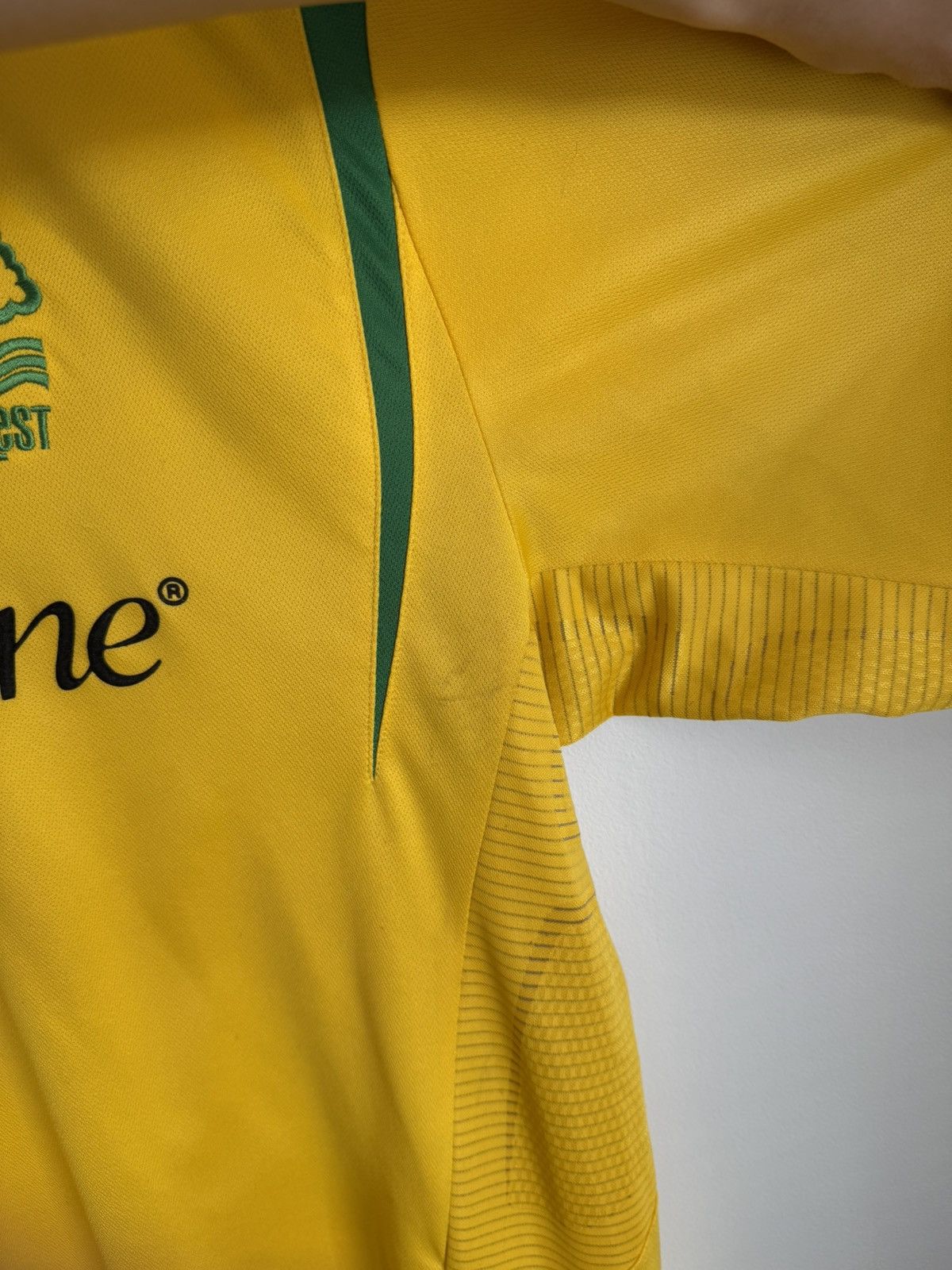 Umbro Vintage Nottingham Forest Umbro Jersey 2006-2007 Size US XXL / EU 58 / 5 - 8 Thumbnail