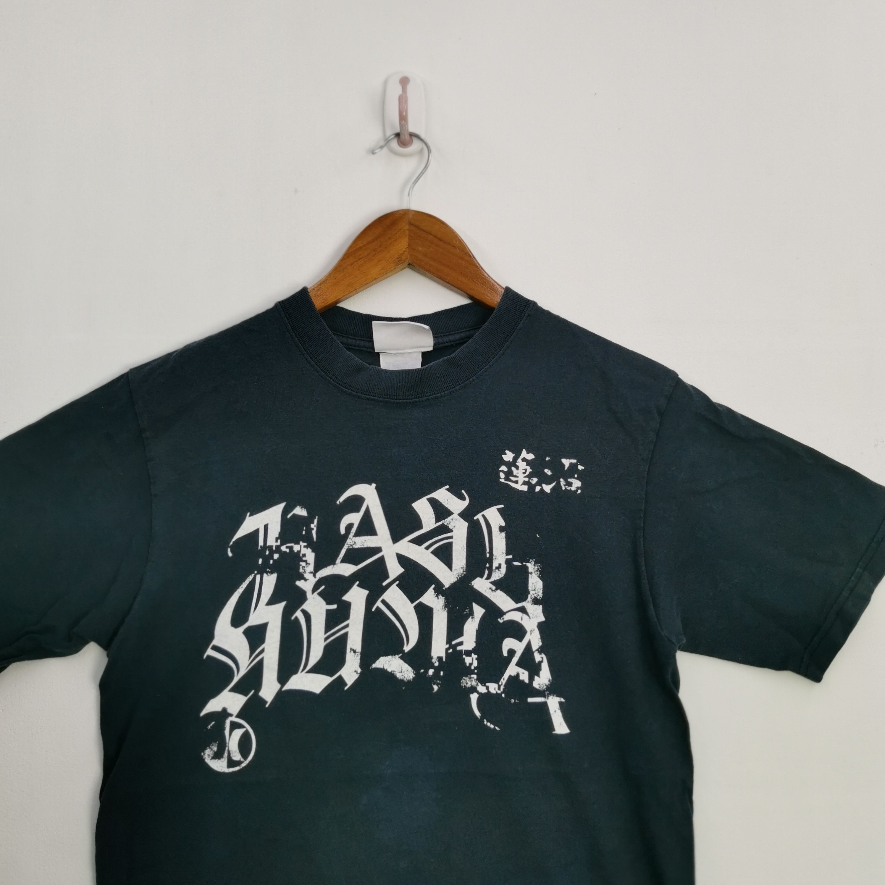 Hurley Vintage 90s Hurley T-Shirt Hasunuma Japanese Tour Tees Size US S / EU 44-46 / 1 - 3 Thumbnail