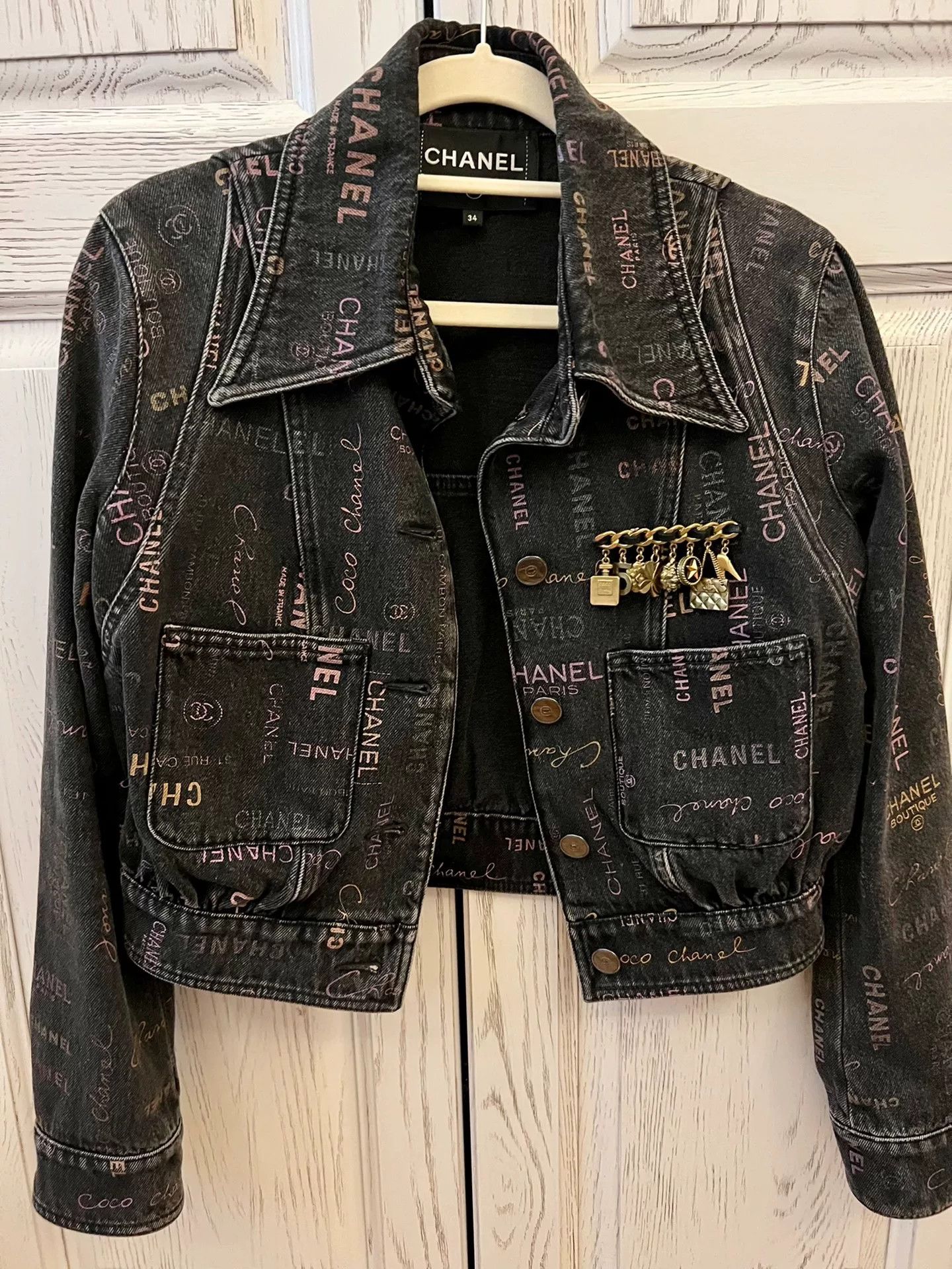 Chanel Chanel 2022 Graffiti Denim Jacket Size XXS / US 00 / IT 34 - 1 Thumbnail