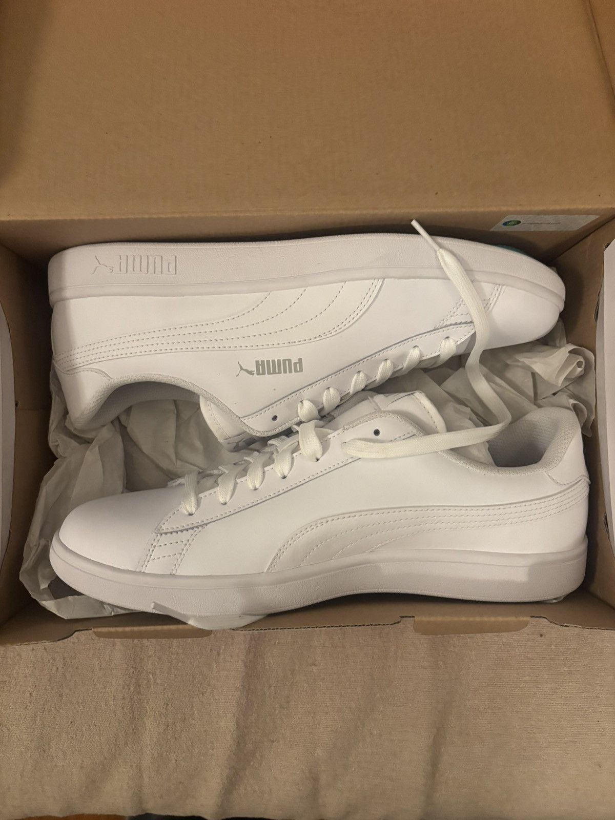 Puma NEW Puma sneakers Size US 11 / EU 44 - 1 Thumbnail
