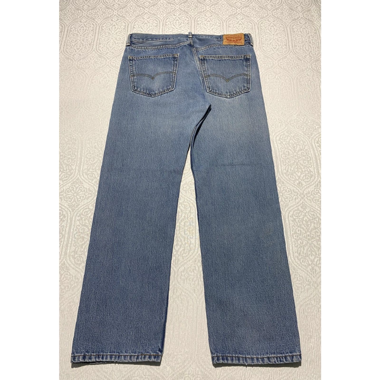 Levi's Levi's 505 Jeans Mens 36x32 Blue Medium Wash Regular Fit Straight Leg Zip Fly Jeans Size US 36 / EU 52 - 2 Thumbnail