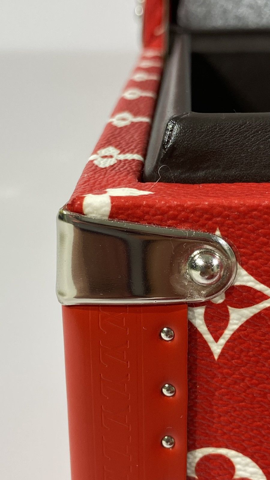 Louis Vuitton × Supreme Louis Vuitton X Supreme Skateboard Deck Trunk Full kit Size ONE SIZE - 9 Thumbnail
