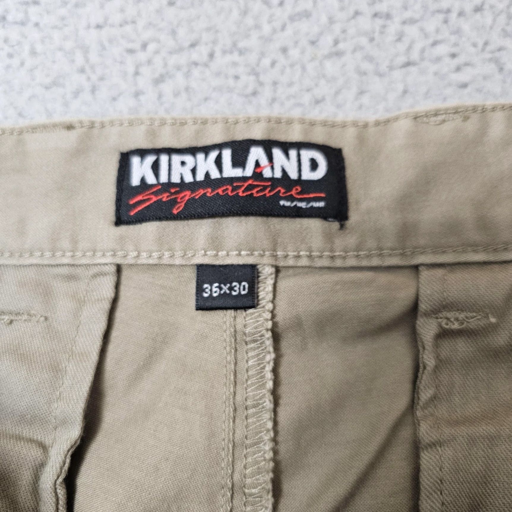 Vintage Kirkland Signature Chino Pants Mens 36x30 Khaki Beige Tailored Fit Straight Leg Pants Mens Beige 36x30 Business Casual Workwear Size US 36 / EU 52 - 3 Thumbnail
