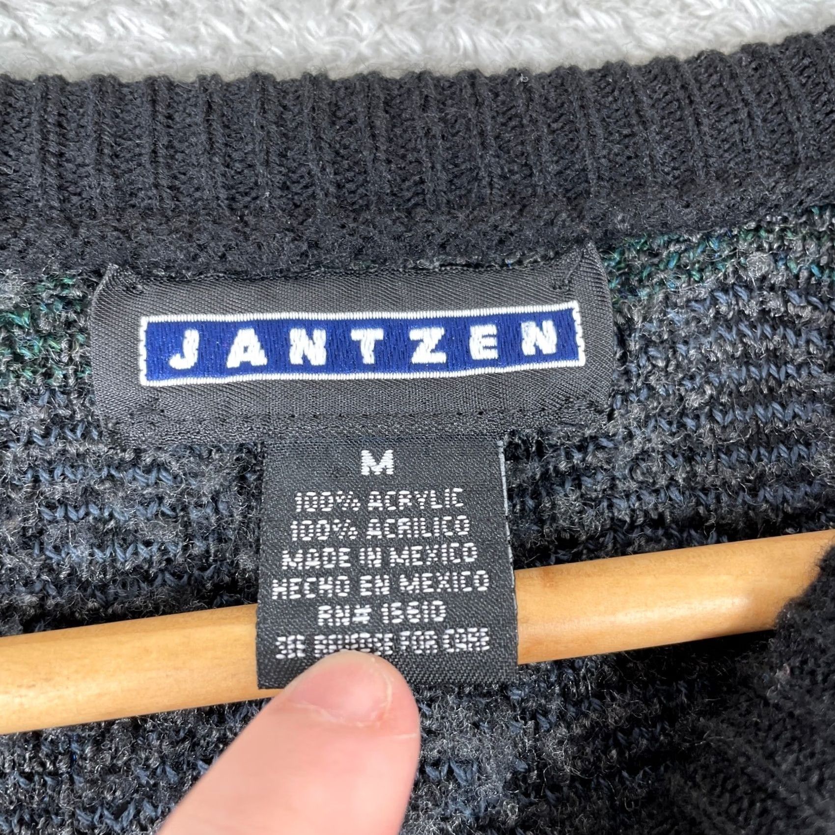 Jantzen Jantzen Sweater Mens Medium Black Grunge 90s Vintage Knit Pullover Size US M / EU 48-50 / 2 - 3 Thumbnail