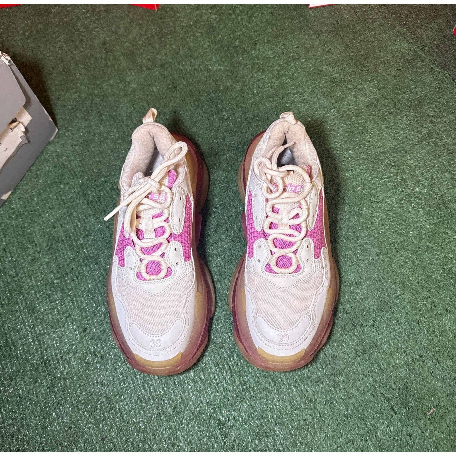 Balenciaga Balenciaga Triple S Clear Sole Trainer White Pink W Size US 9 / IT 39 - 3 Thumbnail