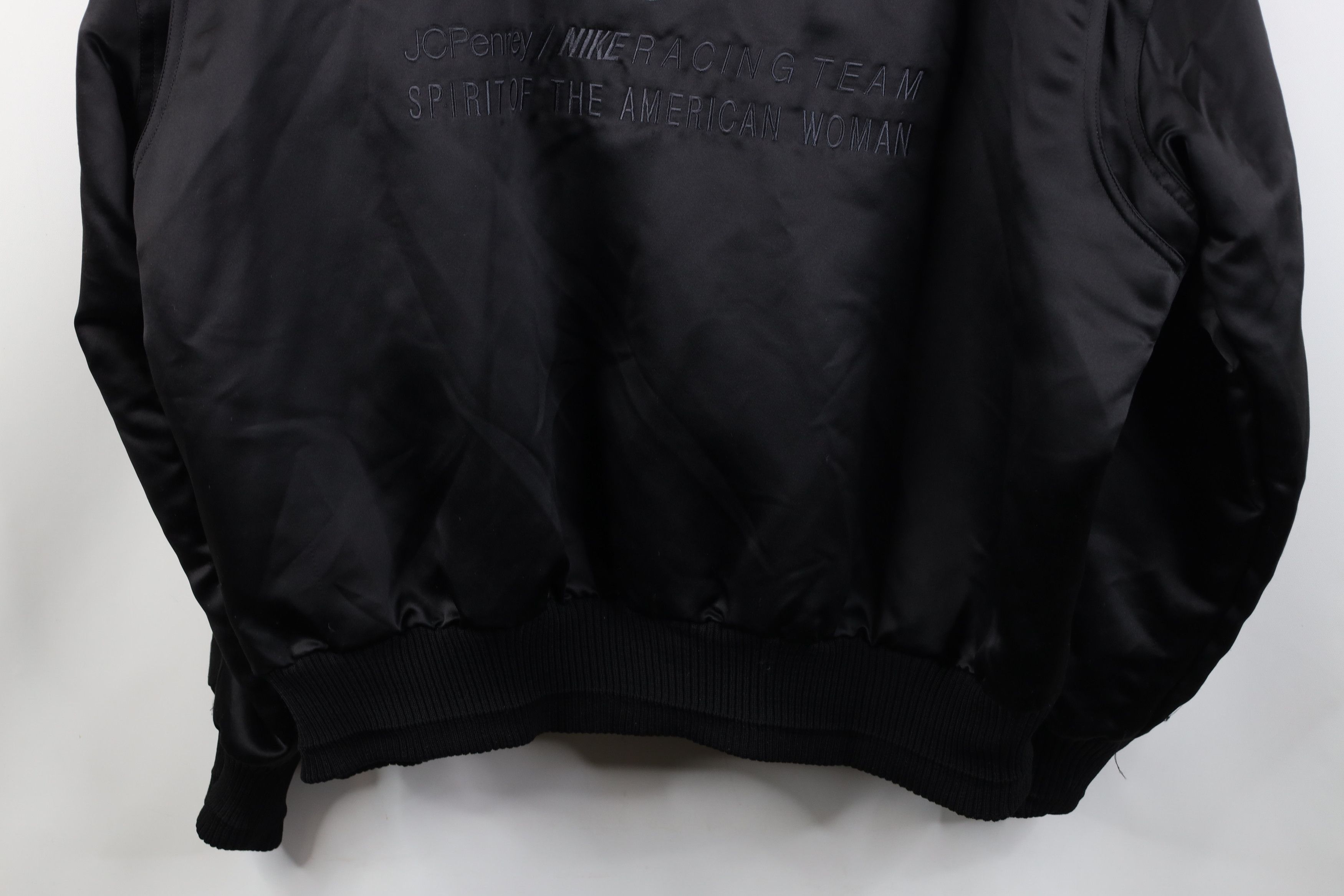 Nike Vintage 90s Nike Racing Team James Satin Bomber Jacket Black Size US L / EU 52-54 / 3 - 17 Thumbnail