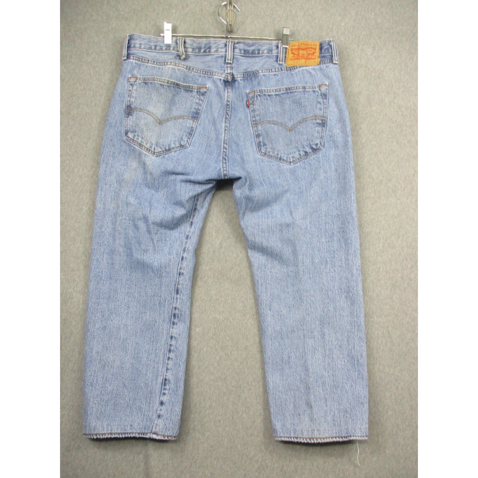 Levi's VINTAGE Levi's 501 Jeans Mens 40x32 Blue Denim Straight Leg Button Fly Jeans 501 Red Tab Mens Size US 40 / EU 56 - 7 Thumbnail