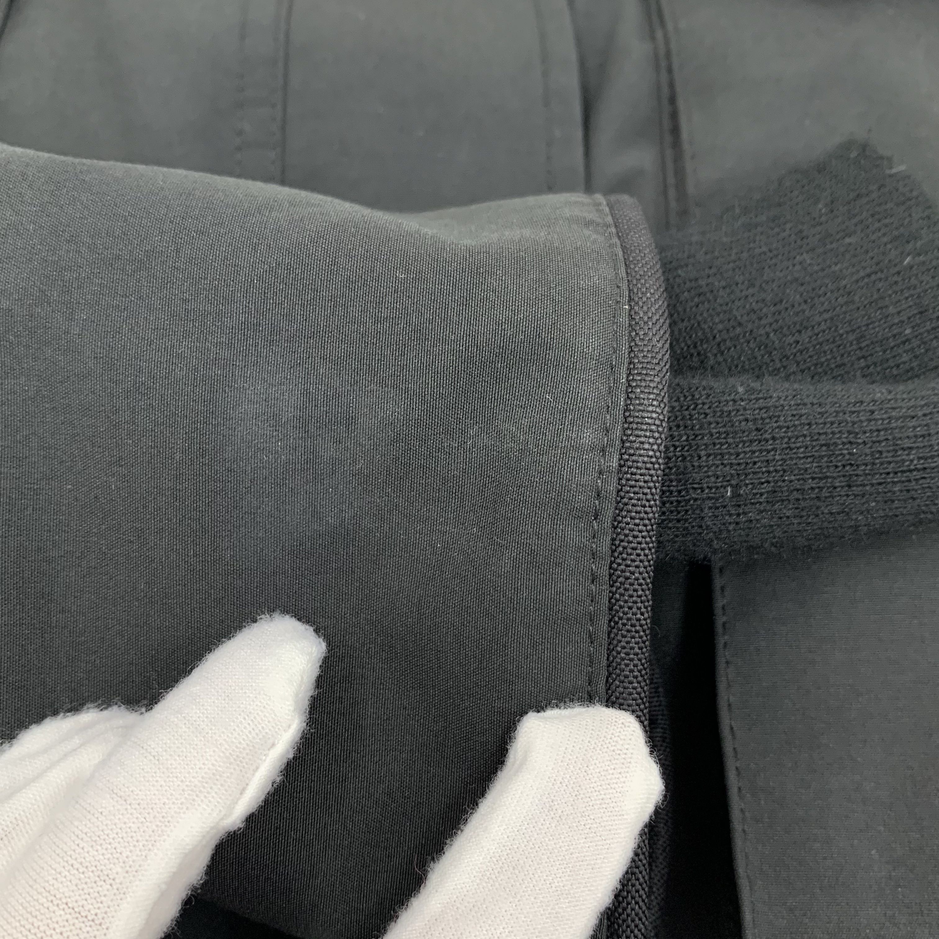 Canada Goose Canada Goose Expedition Hooded Down Jacket Black (M) Size US M / EU 48-50 / 2 - 10 Thumbnail