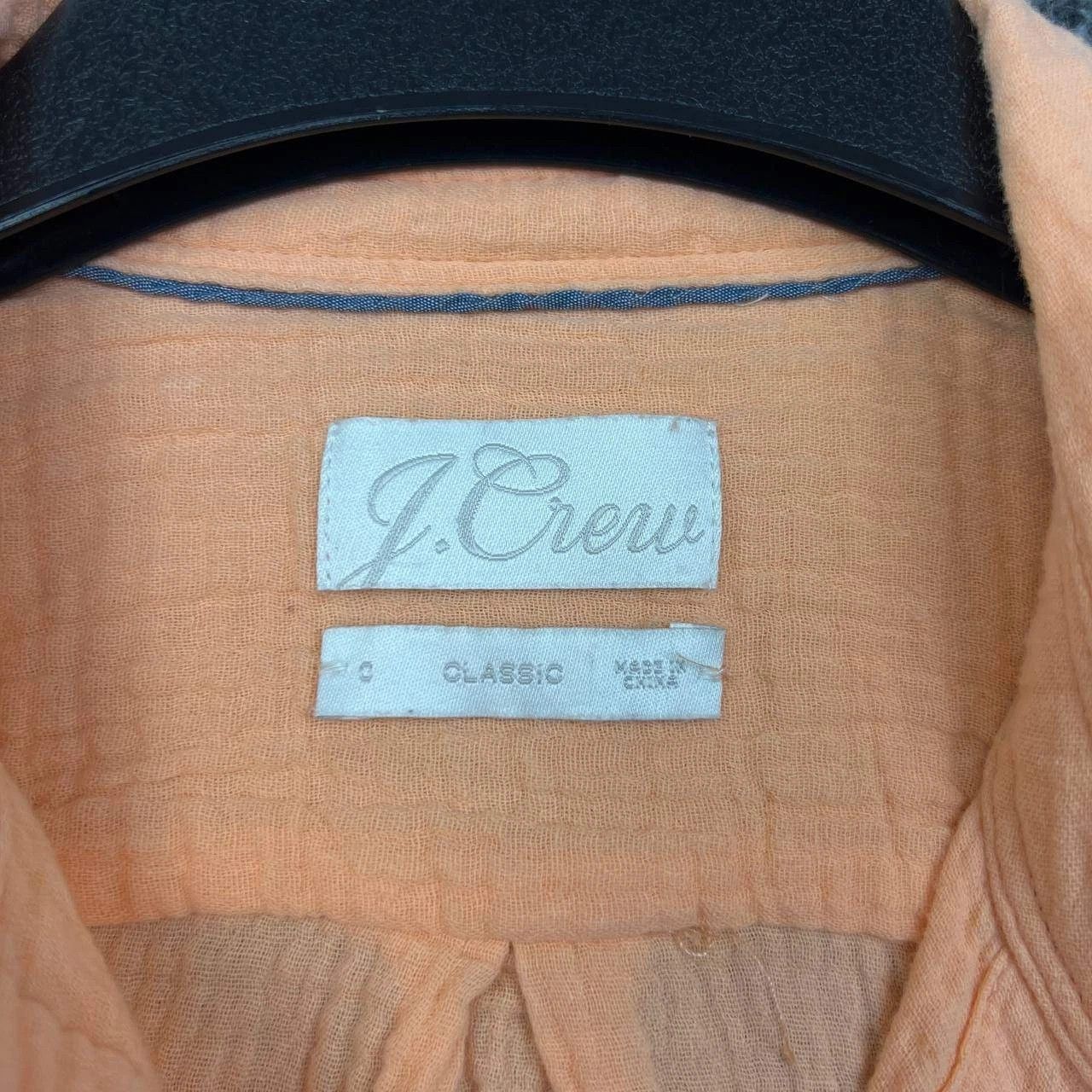 J.Crew J. Crew Button Up Shirt Women 0 Classic Fit Collared Cotton Size XS / US 0-2 / IT 36-38 - 5 Thumbnail