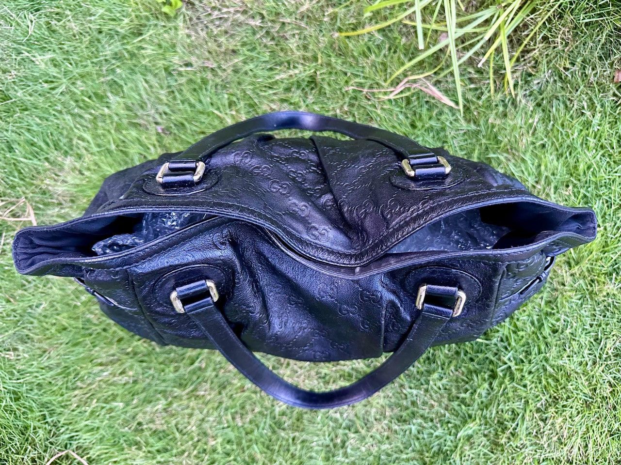 Gucci Authentic Gucci Guccisima Black Leather Full Moon Large Tote Size ONE SIZE - 5 Thumbnail