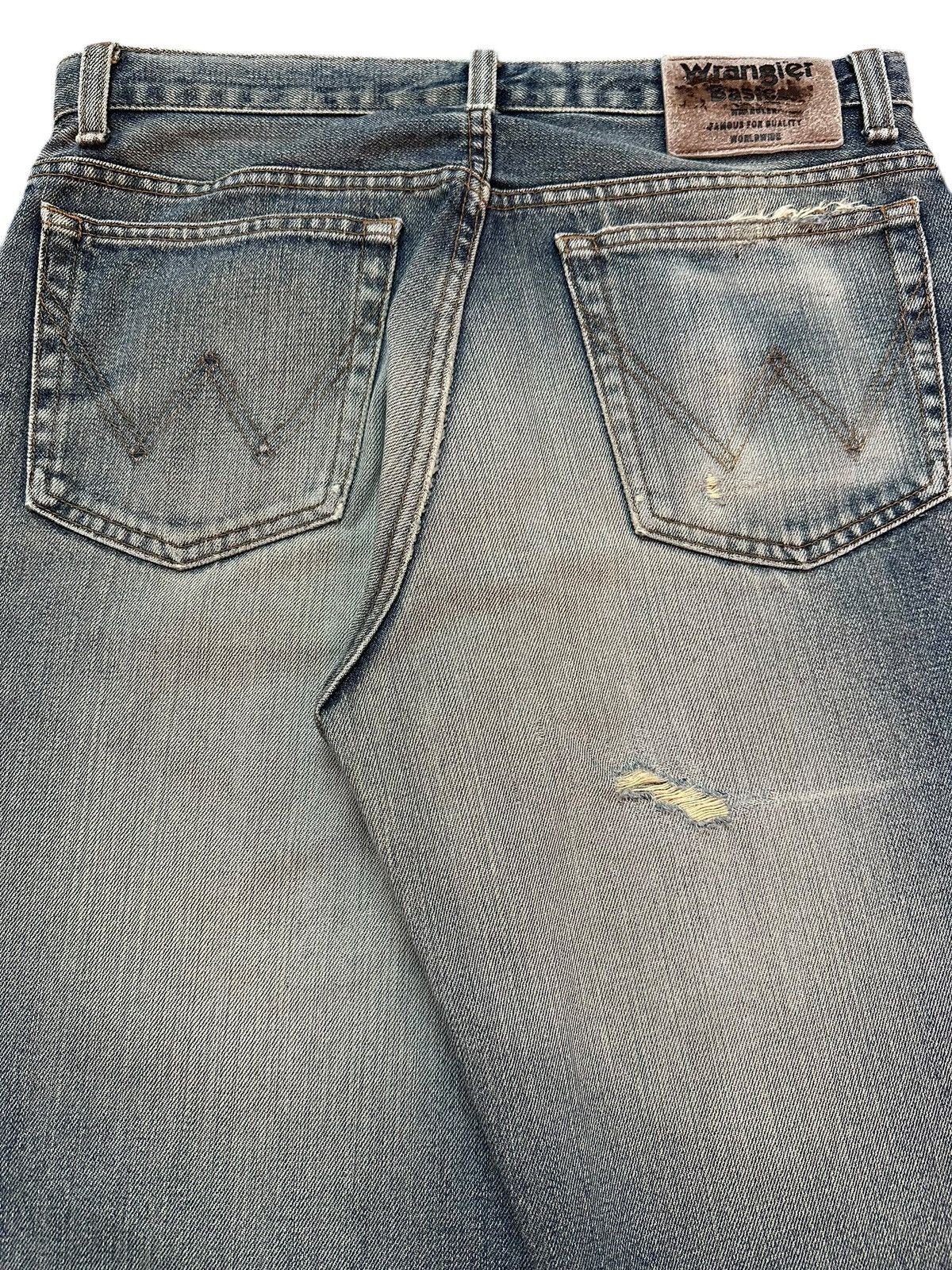 Wrangler Vintage Wrangler Classic Faded Wash Style Baggy Jeans Size US 31 - 6 Thumbnail