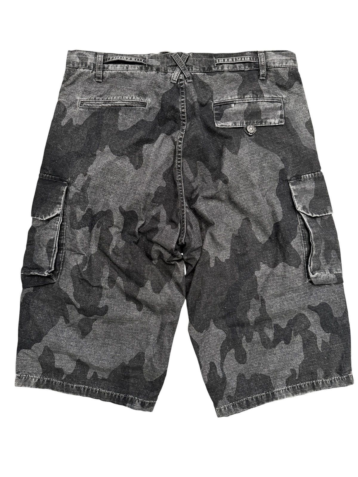 424 Black Grey Reverse Camo Ripstop Cargo Shorts Size US 34 / EU 50 - 2 Thumbnail