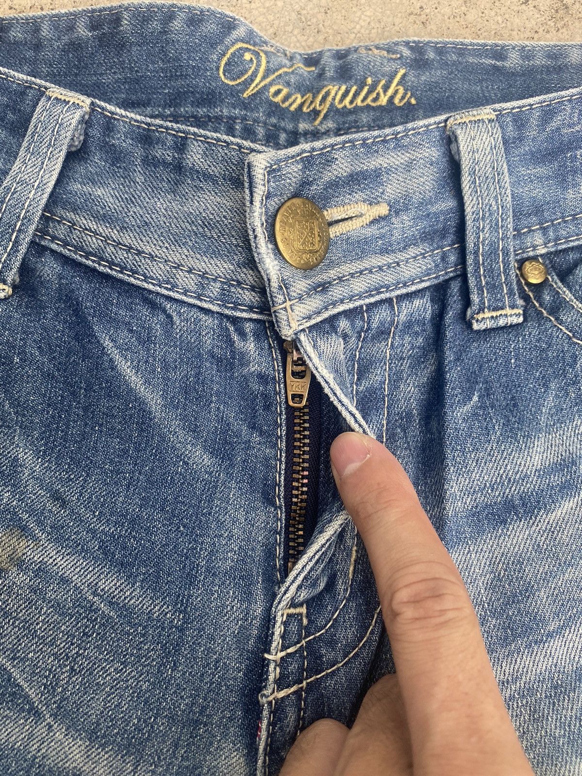 If Six Was Nine × Japanese Brand × Vanquish Flare Jeans Vanquish Faded Distressed Size US 33 - 12 Thumbnail