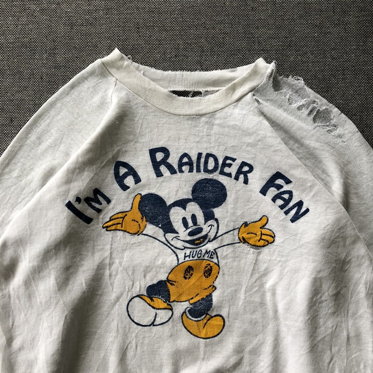 Mickey Mouse Distressed MICKEY MOUSE Vintage Sweatshirt Size US S / EU 44-46 / 1 - 4 Thumbnail