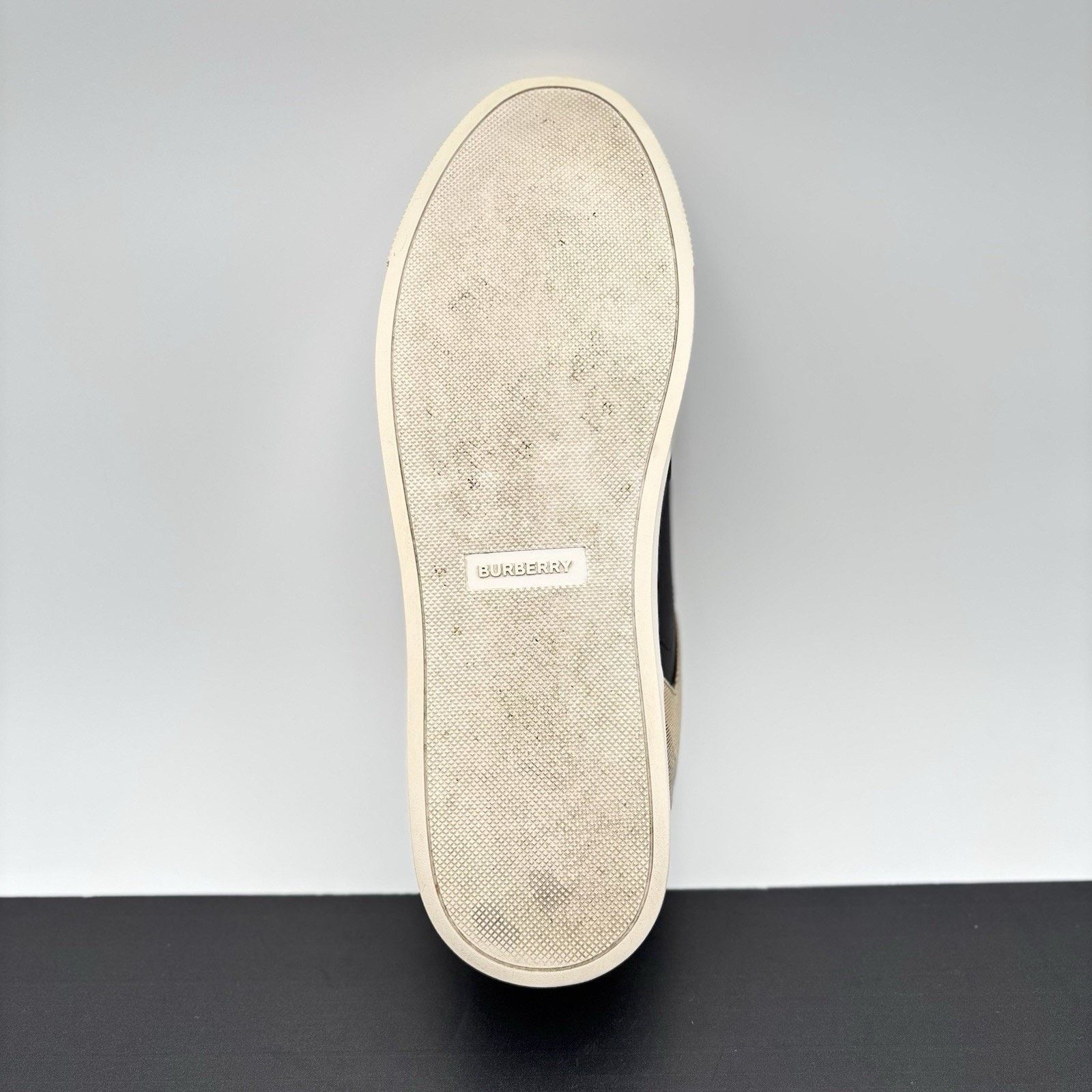 Burberry Burberry House Check ' Black Archive Beige White ' | GREAT! Size US 9 / EU 42 - 8 Thumbnail