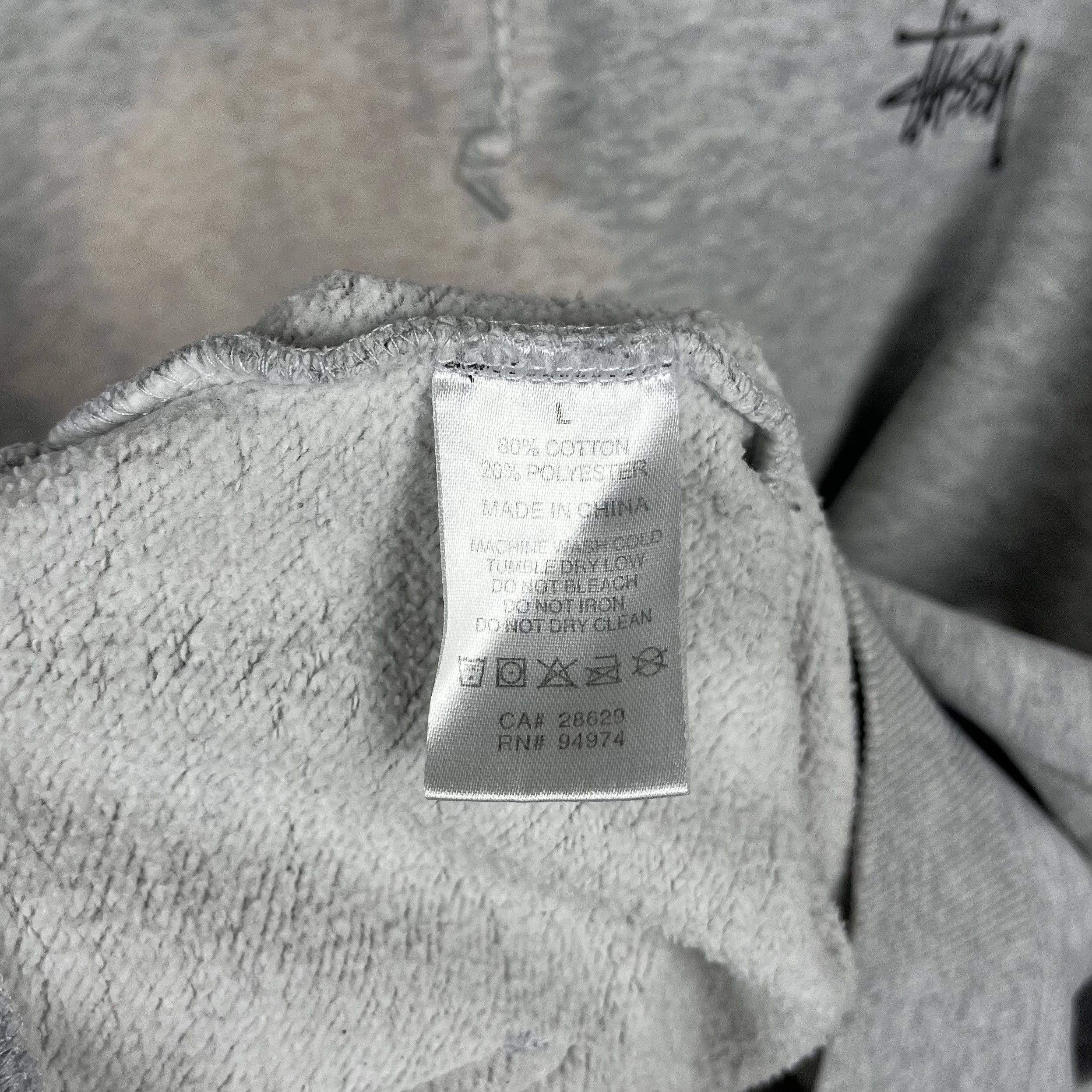 Stussy Vintage Stussy Y2K Graffiti Big Logo Hoodie 2000’s Size US L / EU 52-54 / 3 - 21 Thumbnail