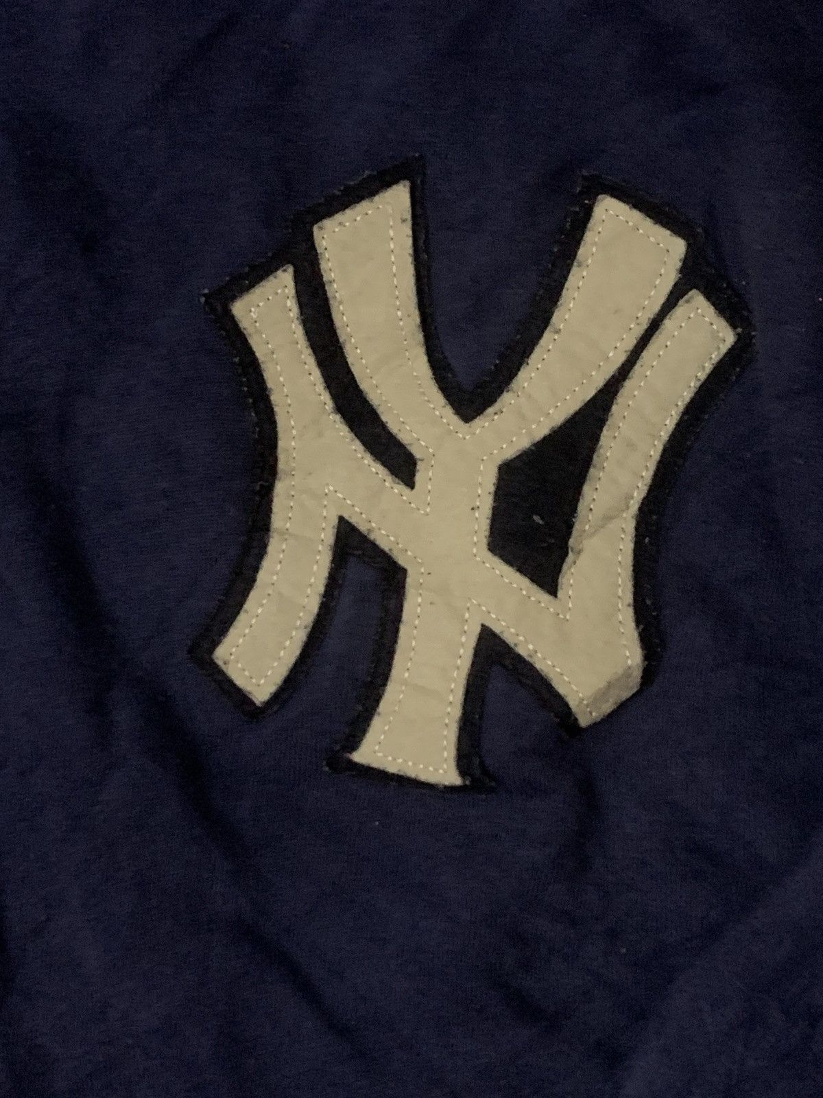New York Yankees New York Yankees X Starter Embroidery Logo Button Sweatshirt Size US L / EU 52-54 / 3 - 3 Thumbnail
