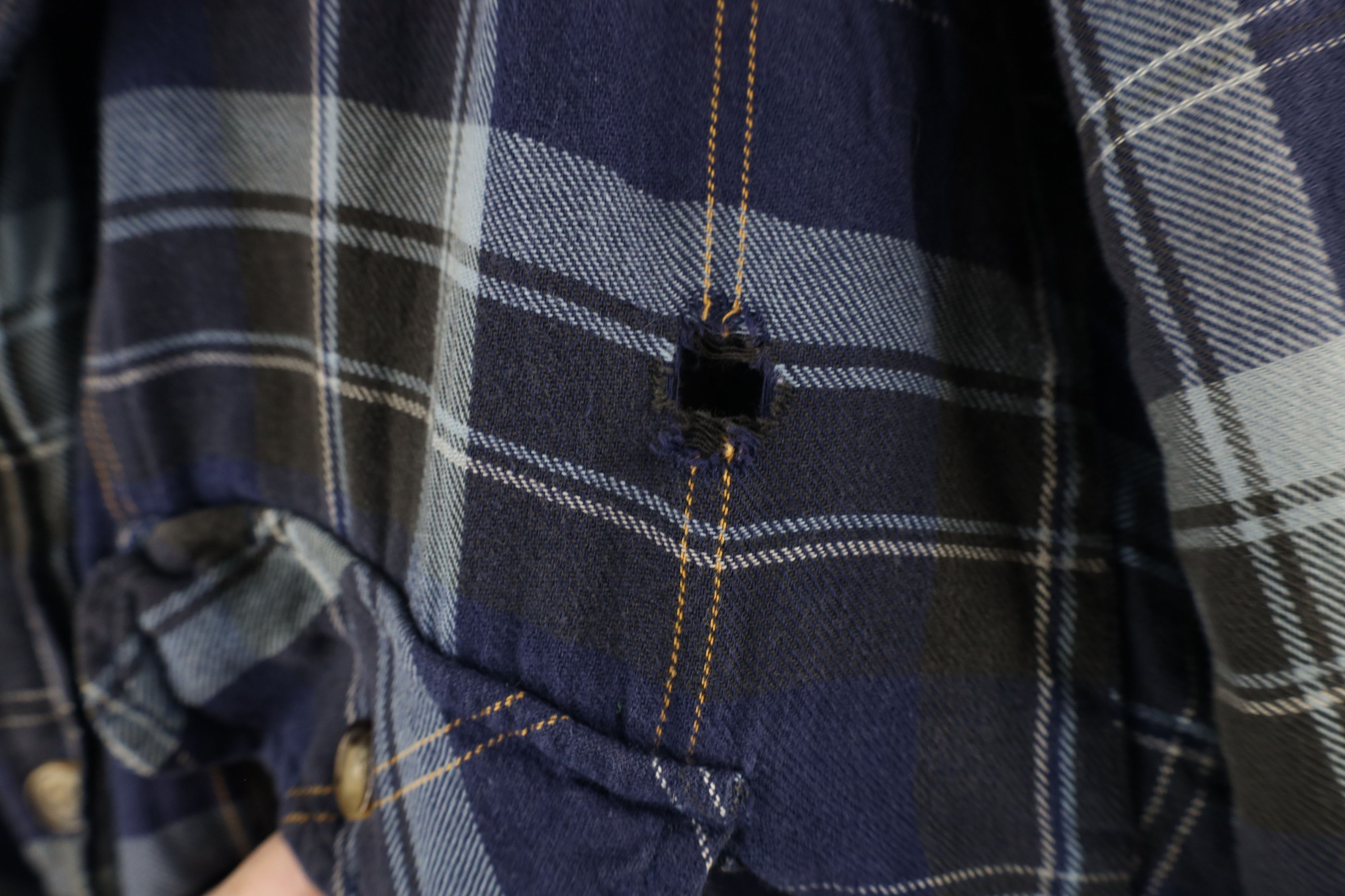 Vintage Vintage 90s Streetwear Quilted Flannel Button Shirt Jacket Size US L / EU 52-54 / 3 - 4 Thumbnail