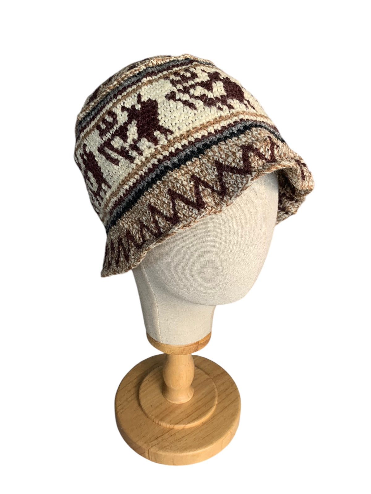 Handmade × Japanese Brand HIPPIES STYLE Rare Design crochet Knit Bucket Hats Size ONE SIZE - 2 Thumbnail