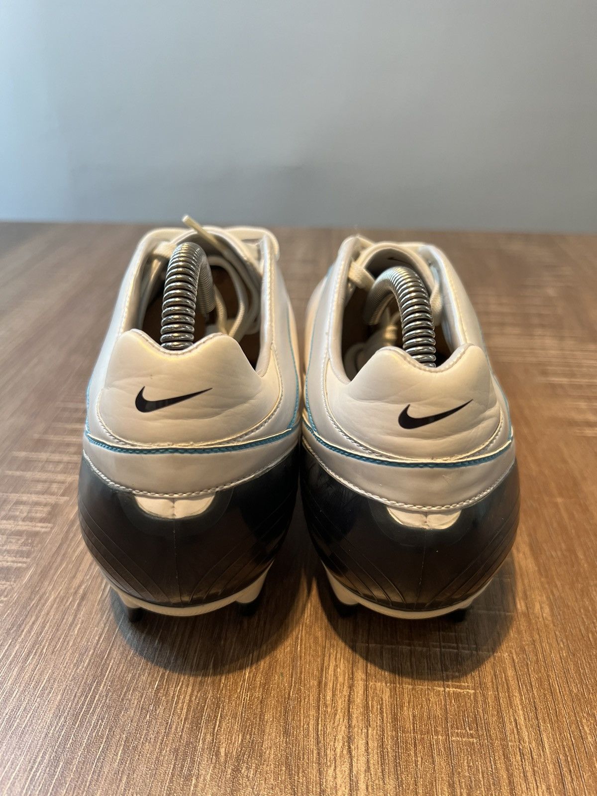 Nike Vintage Nike Sample First 2 Pro Boots Soccer 9.5 size Rare Size US 9.5 / EU 42-43 - 4 Thumbnail