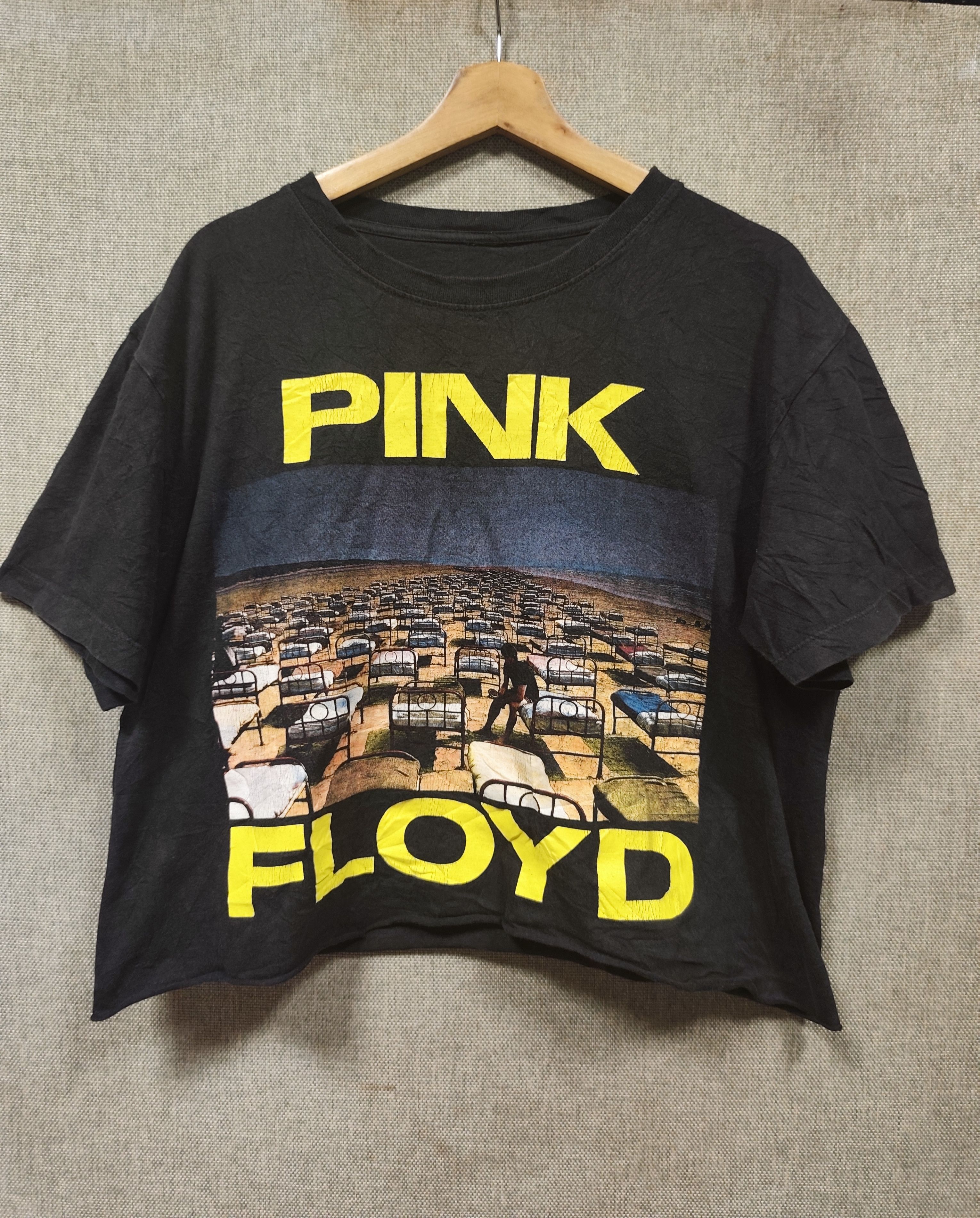 Band Tees × Pink Floyd Band Pink Floyd world tour 1987 crop top tee Size US L / EU 52-54 / 3 - 1 Thumbnail