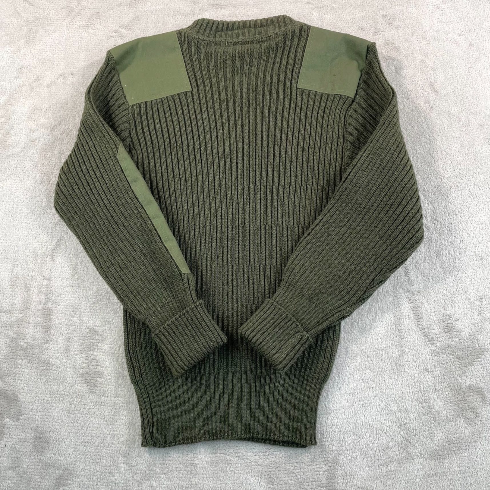 Olive VINTAGE USMC Sweater Shirt Men Small Olive Green 100% Wool Knitted OG 2247 Size US S / EU 44-46 / 1 - 7 Thumbnail