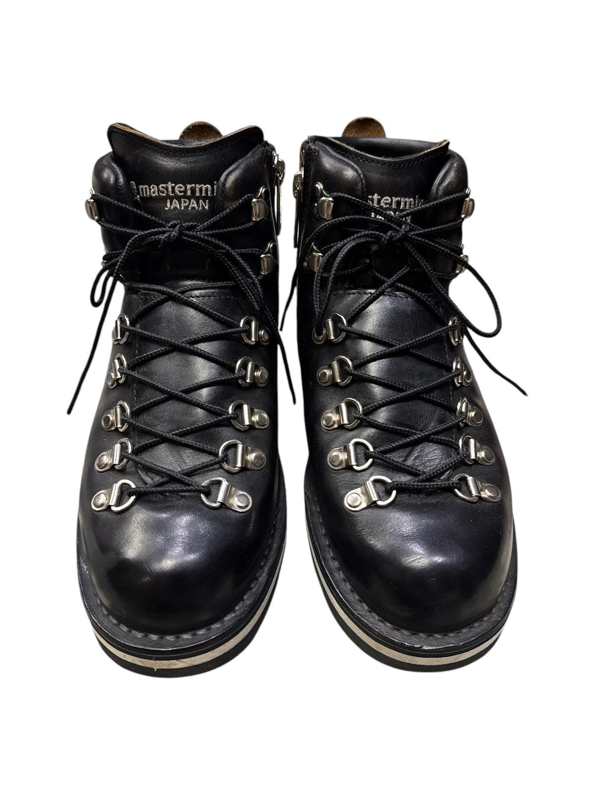 Danner × Mastermind Japan DANNER X MASTERMIND JAPAN MOUNTAIN TREAD LEATHER BOOTS Size US 8 / EU 41 - 3 Thumbnail